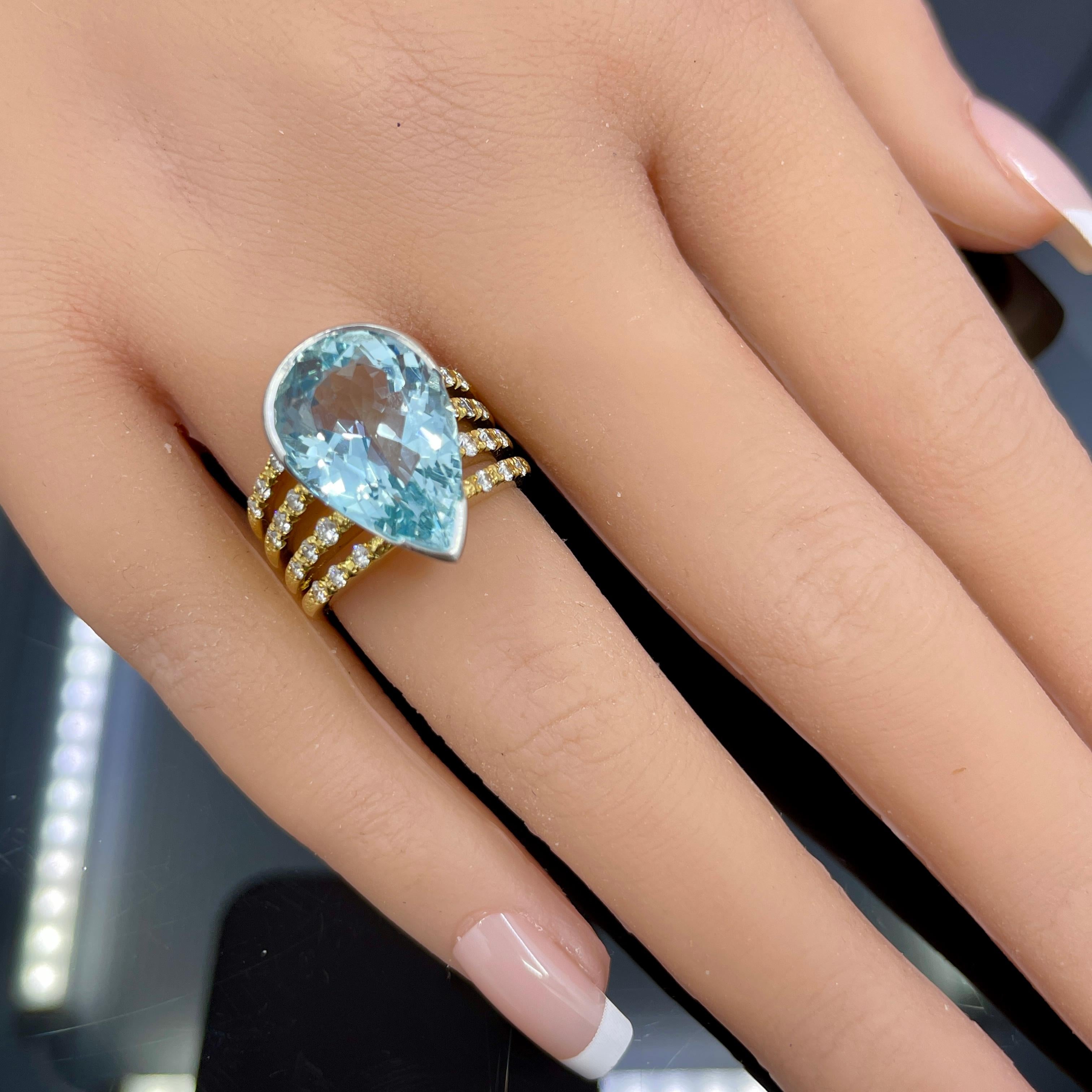 Anello cocktail con acquamarina e diamante in platino e oro giallo 18 carati  7,73ct in vendita 4
