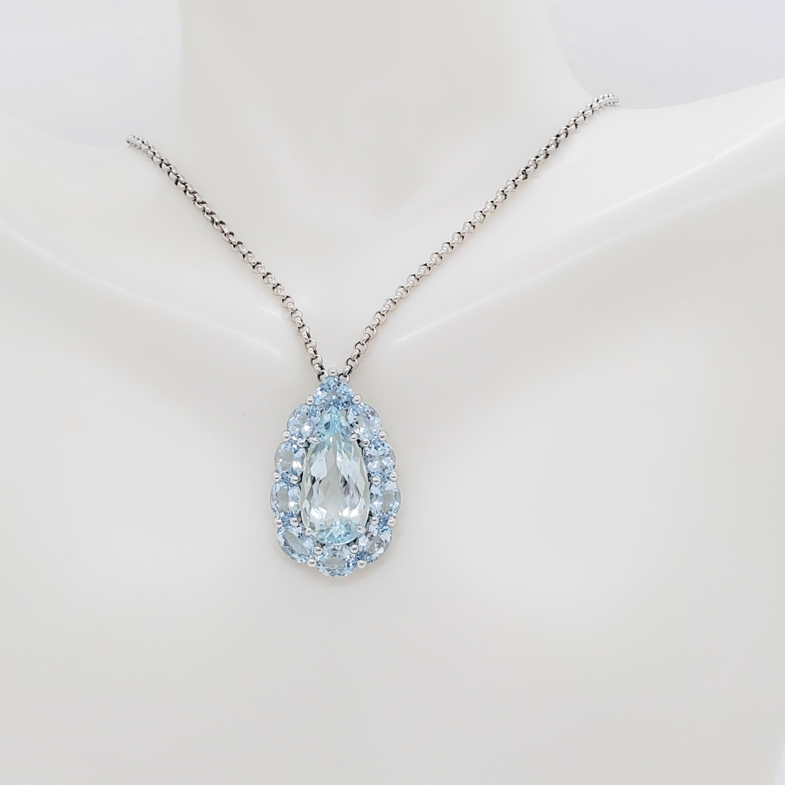 Estate Aquamarine Pear Shape Pendant Necklace in 18k White Gold 2