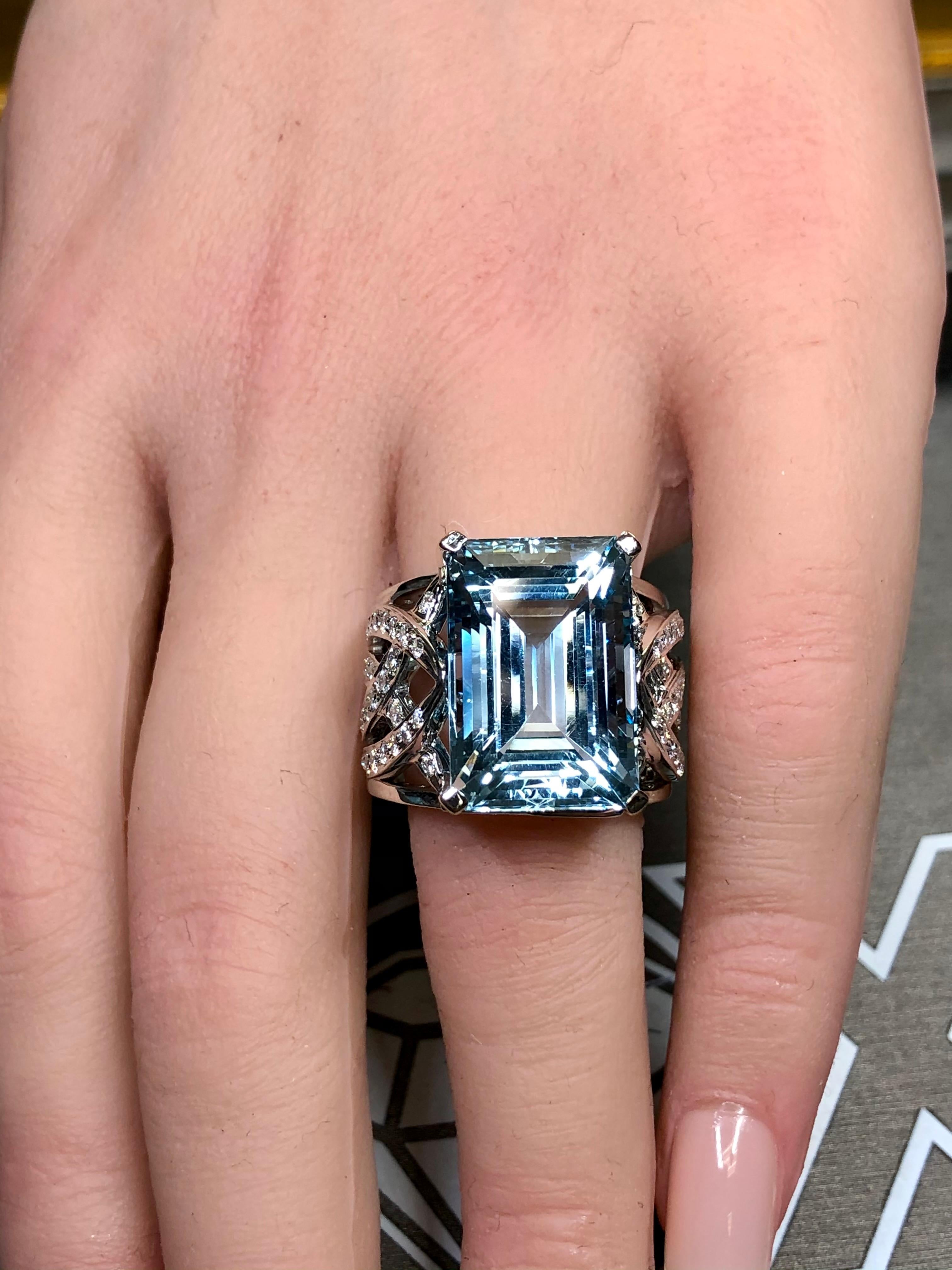 Estate AREZZO 18K White Gold Cut Aquamarine Diamond Wide Cocktail Ring 17.13ctw 2