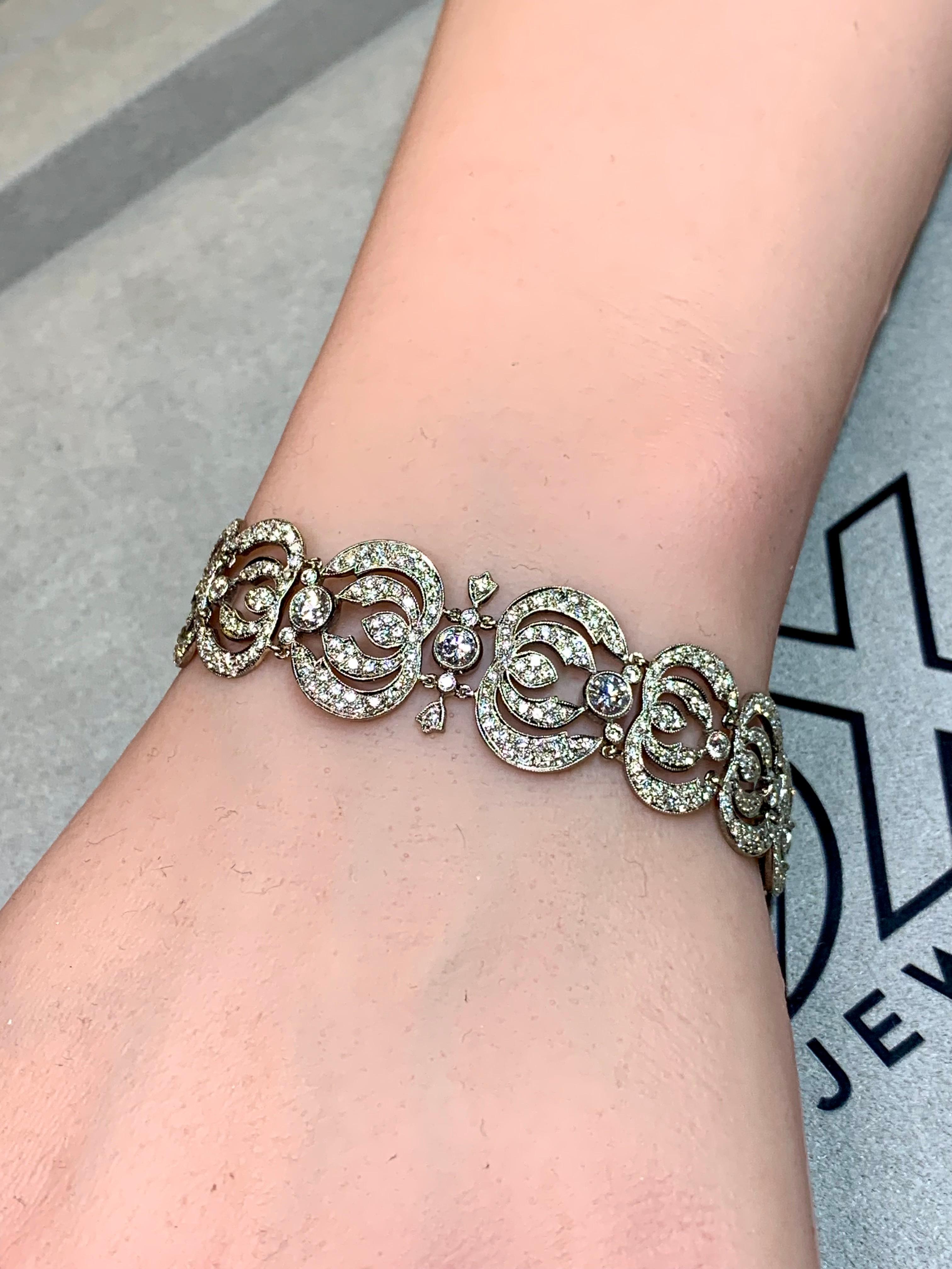 Bracciale a mezzaluna con diamanti in oro bianco 18 carati Estate Art Deco 6ctw G Vs 7