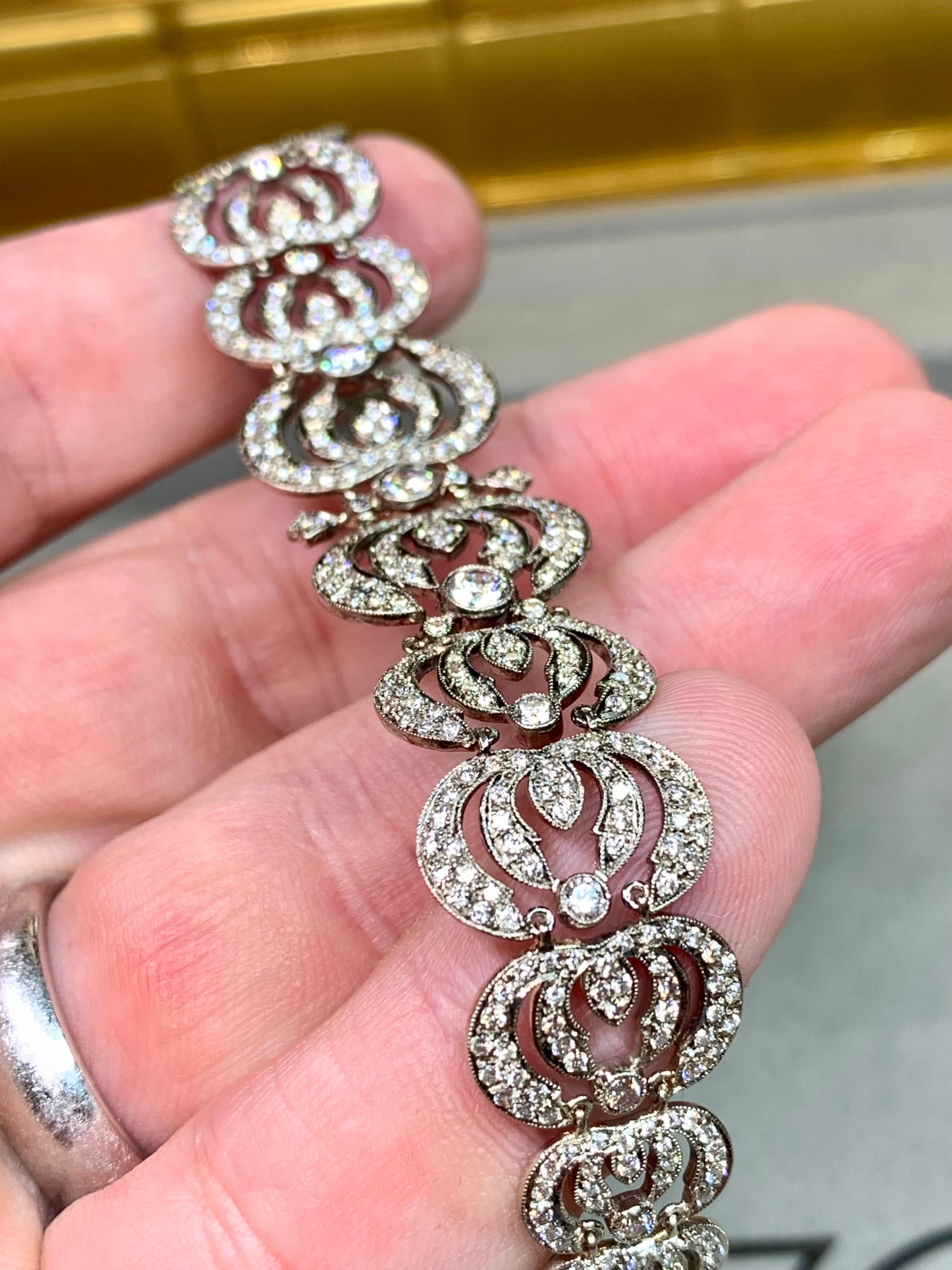 Bracciale a mezzaluna con diamanti in oro bianco 18 carati Estate Art Deco 6ctw G Vs 7