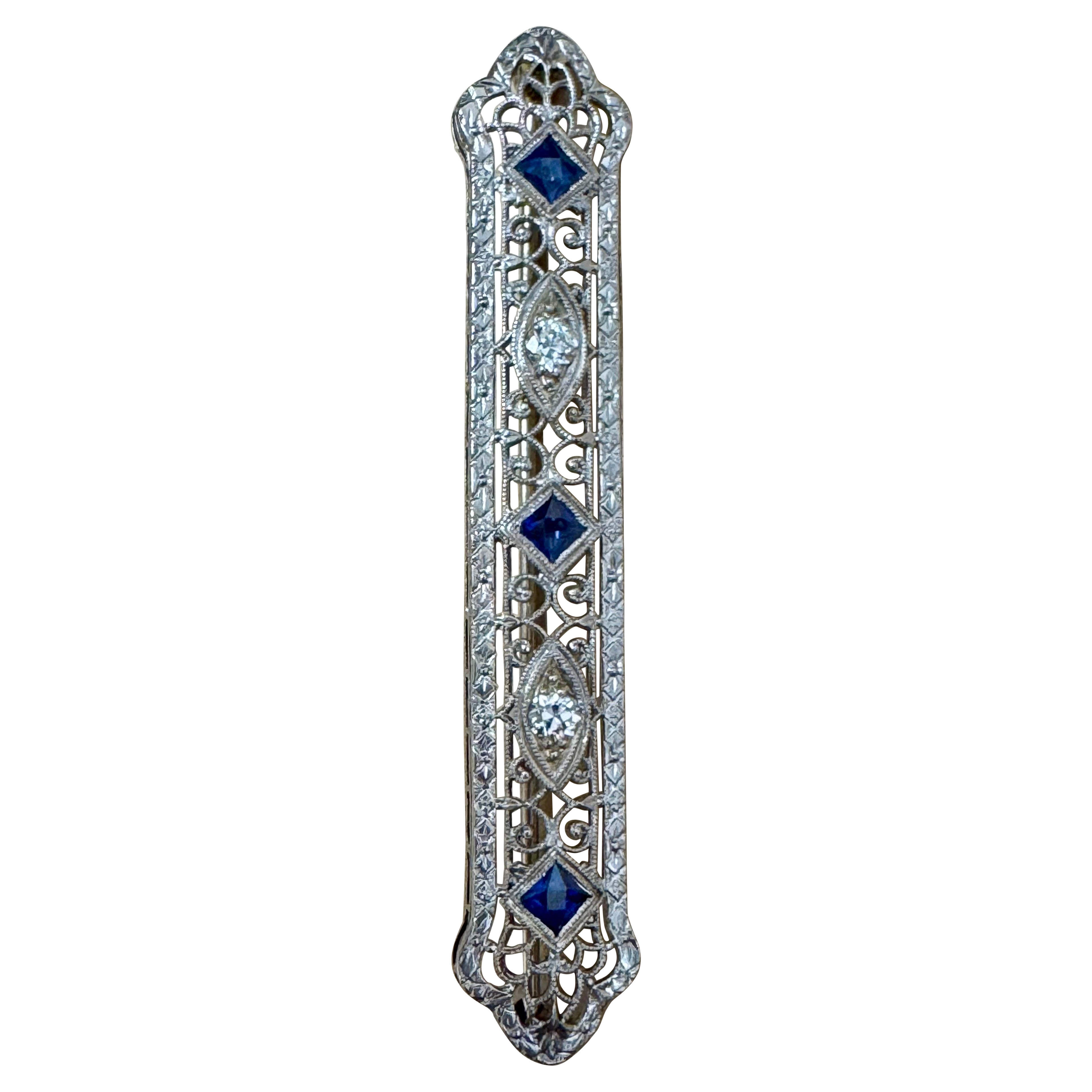 Tenuta Art Deco  Diamante, zaffiro e rubino in platino da 4,7 gm Spilla / Broccia Qualità VS