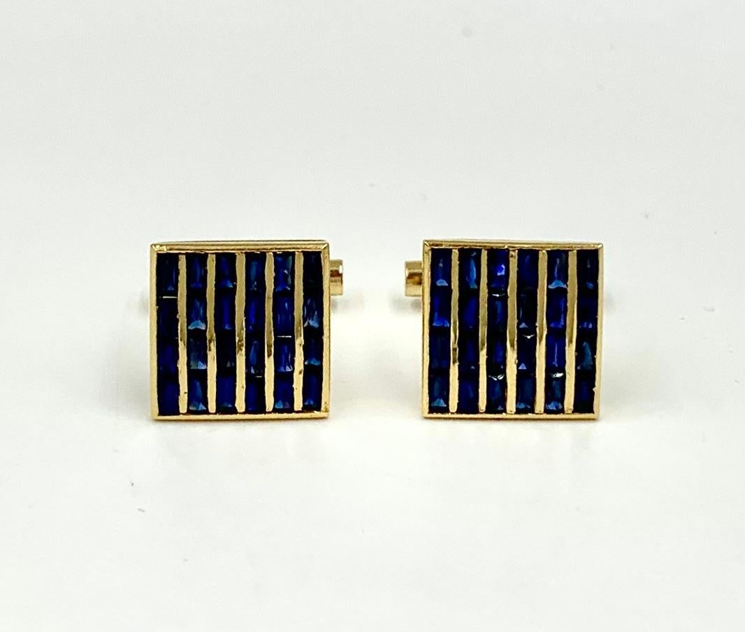 Taille française Boutons de manchette Art déco français en or jaune 18 carats sertis de 3 saphirs TCW en vente