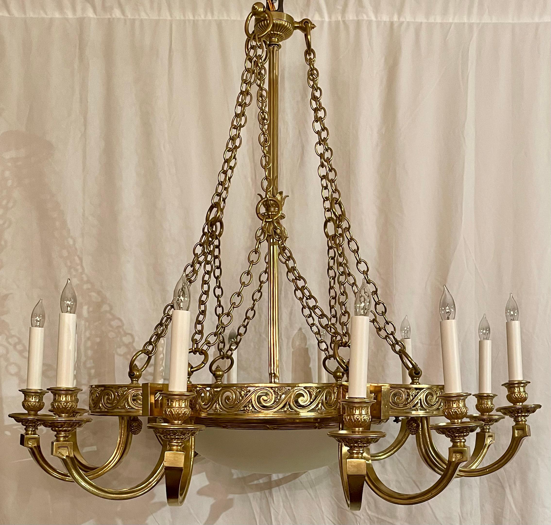 Estate Art Deco French Gold Bronze & Smoked Glass Chandelier, Circa 1920-1940. In Good Condition For Sale In New Orleans, LA