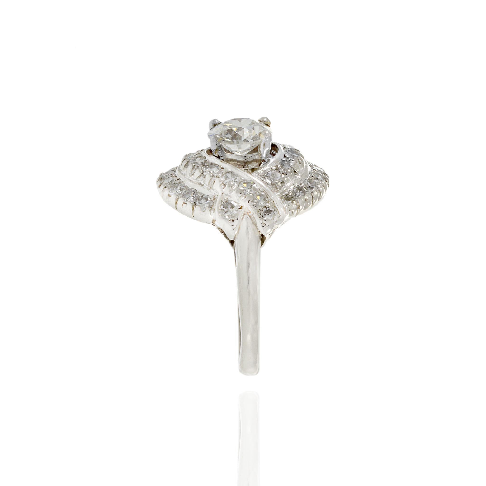 Estate Art Deco Platinum and Diamond Ring For Sale 3