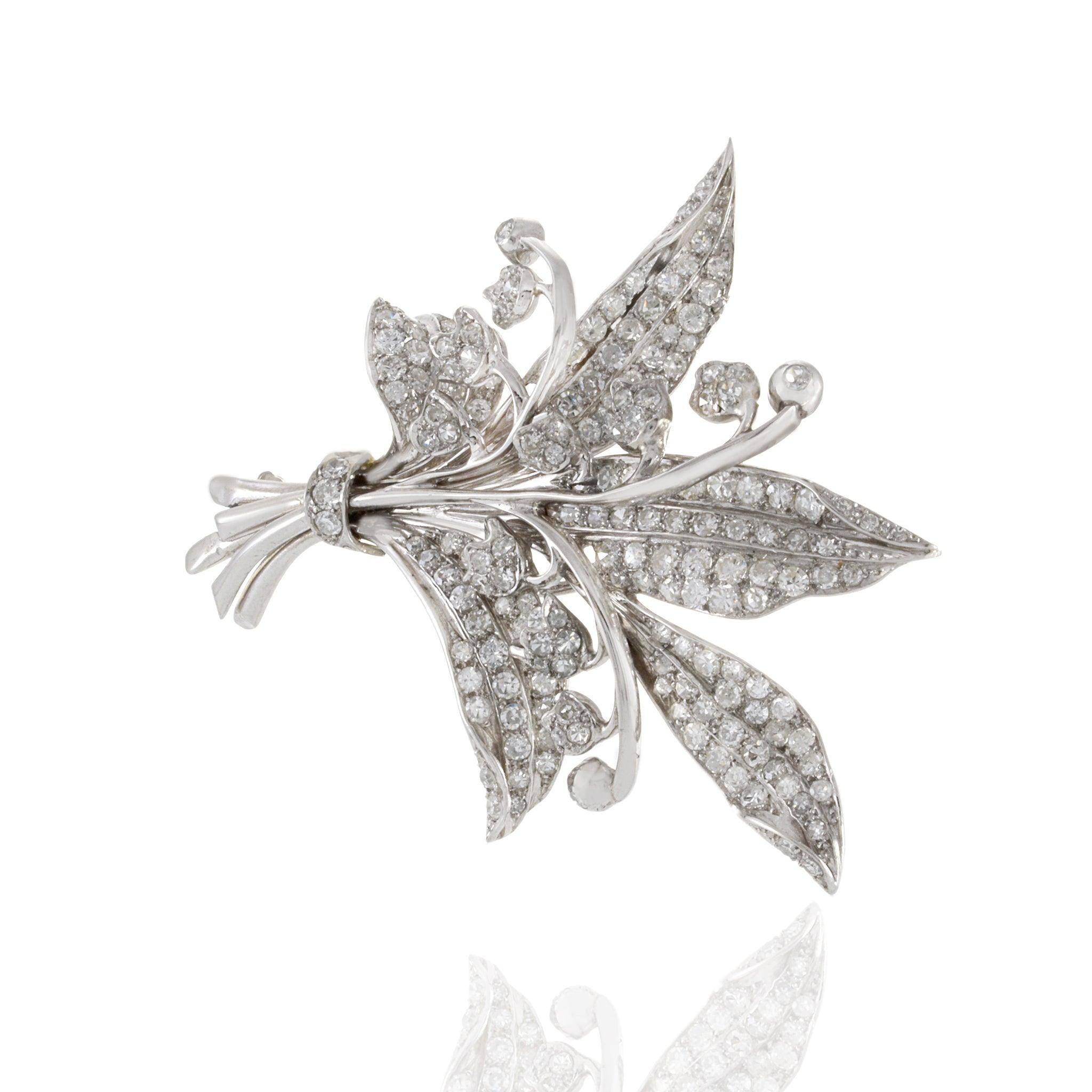 Estate Art Nouveau Platinum Floral Bouquet Pin With Diamonds In Excellent Condition For Sale In New York, NY