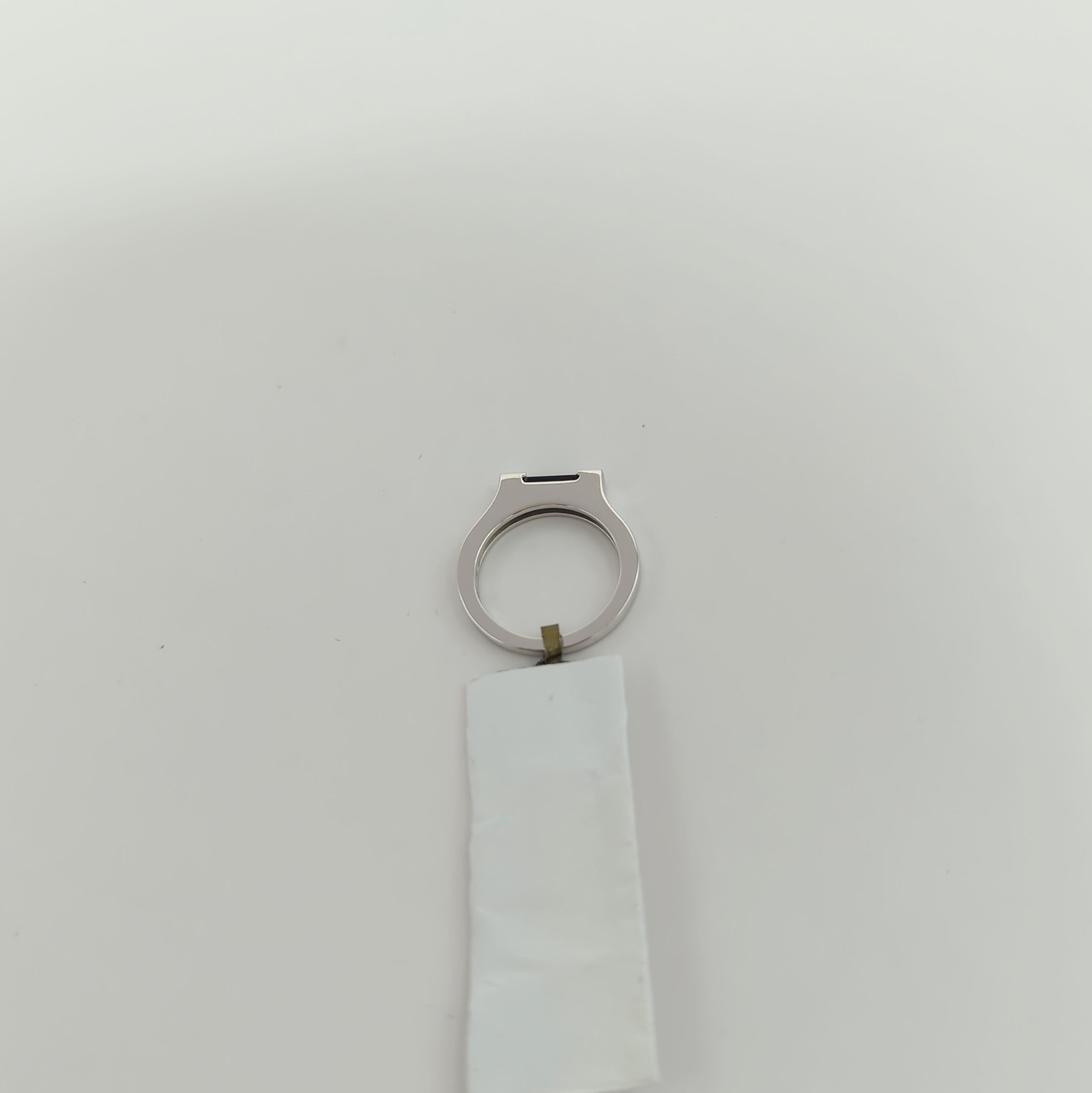 Nachlass Asprey Iolith Baguette Solitär Ring aus 18 Karat Weißgold Solitär für Damen oder Herren im Angebot