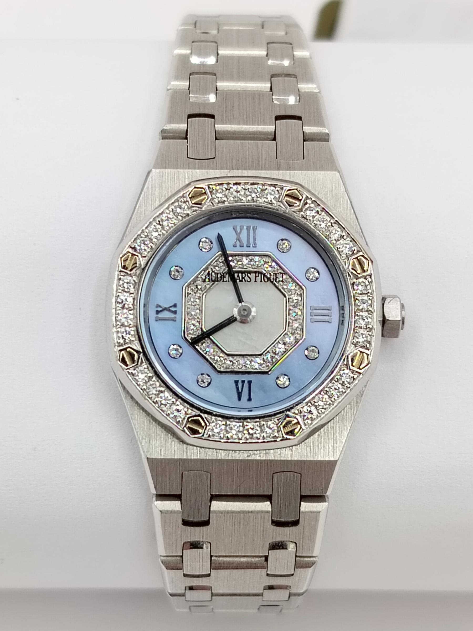 Estate Audemars Piguet Royal Oak Diamond and Mother of Pearl 24 mm 18k Watch For Sale 1