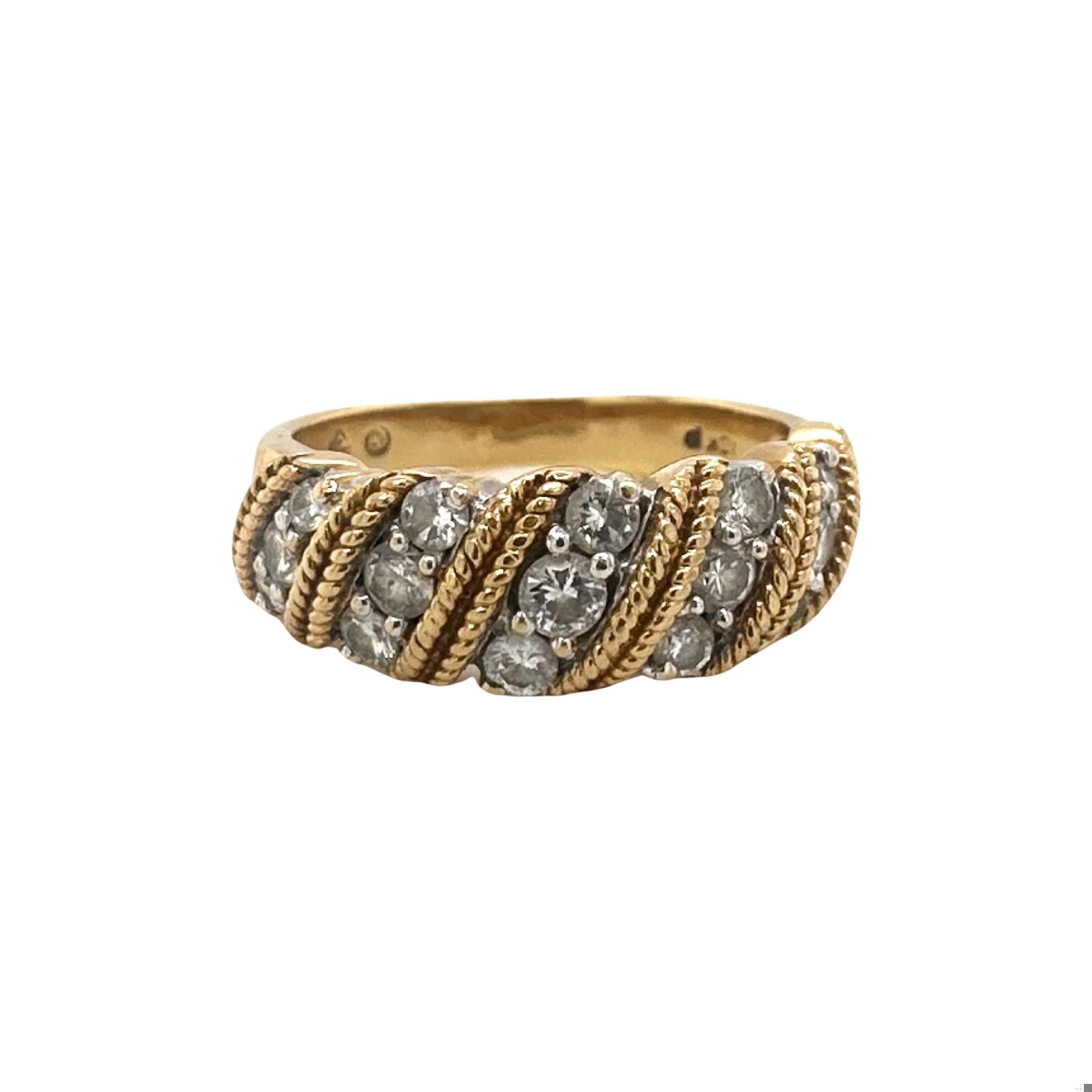 Estate Basket Weave Ring in 18k Yellow Gold, 0.57 TCW In Good Condition For Sale In Miami, FL