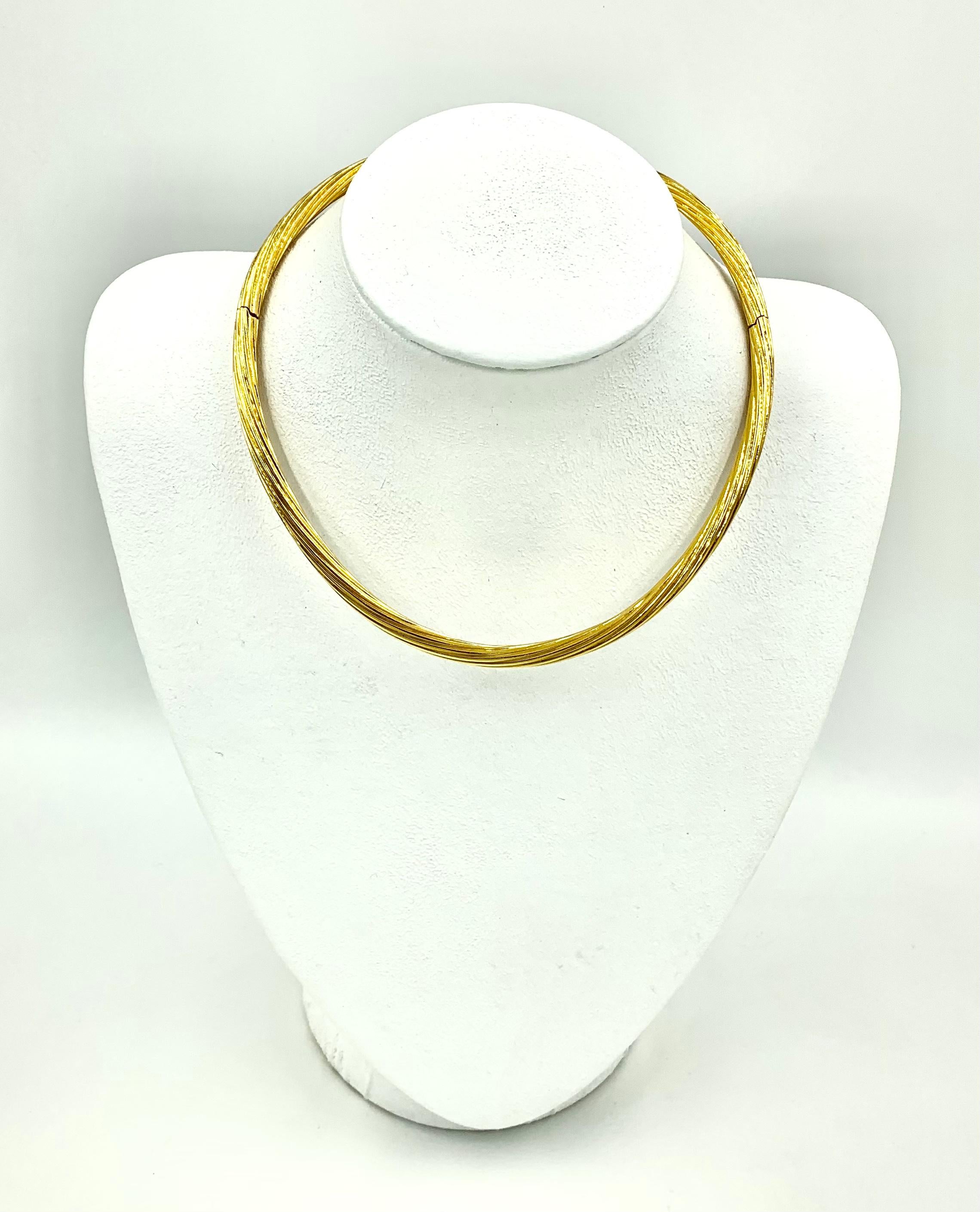 Estate Black, Starr & Frost 18K yellow gold Tourbillon Twist torque necklace.
Classic spiral twist design, double hinged closure, substantial quality weighing 45.5 grams.
Excellent condition
Striking day necklace which can be beautifully transformed