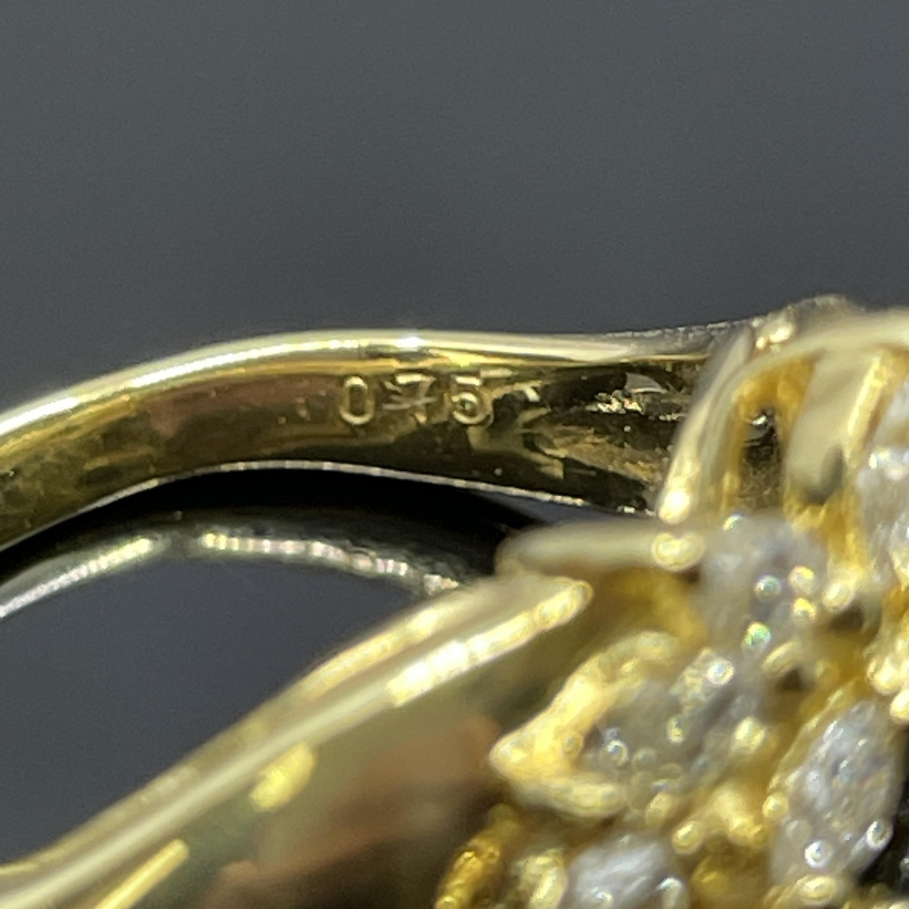 Anillo de cóctel de zafiro azul y diamantes en oro amarillo de 18k 2,23 ctw en venta 2