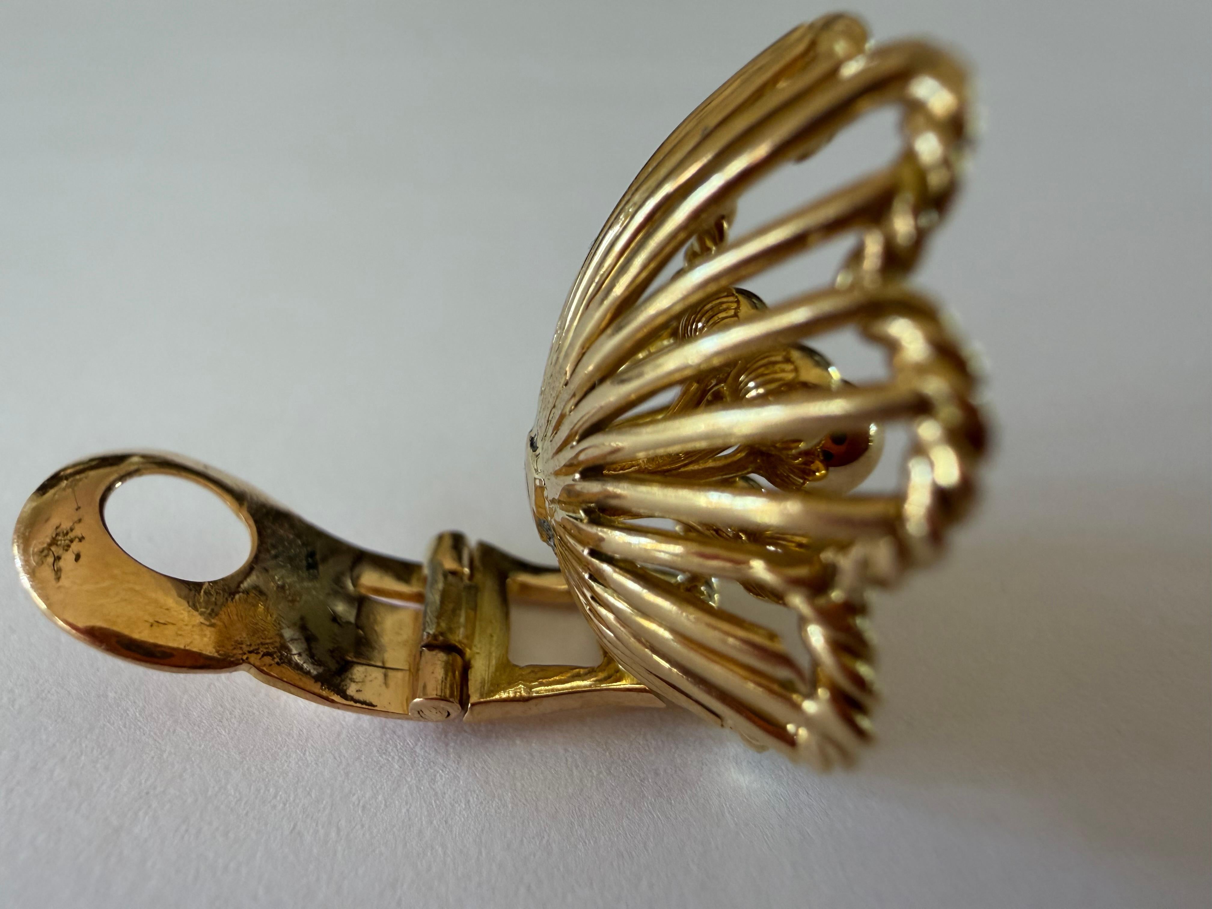 Orecchini a clip floreali in oro giallo 18 carati Boucheron Paris Estate In condizioni buone in vendita a Denver, CO