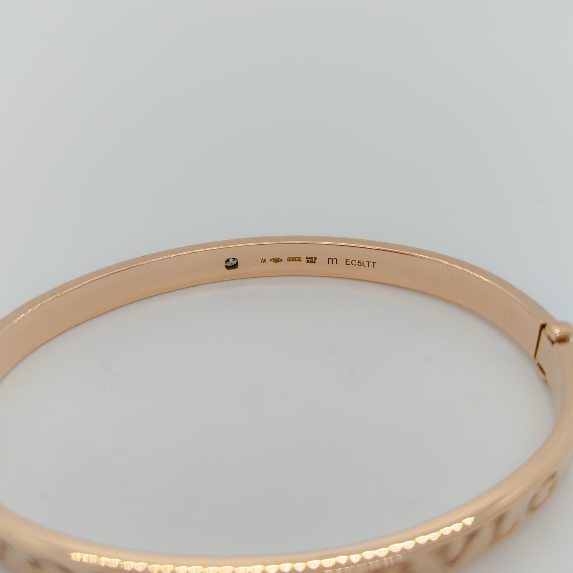 Estate Bvlgari with Round Diamond Bangle in 18K Rose Gold In New Condition For Sale In Los Angeles, CA