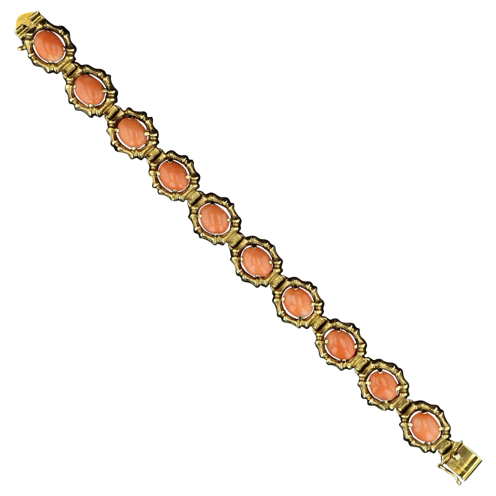 Estate Cabochon Coral Bracelet in Yellow Gold