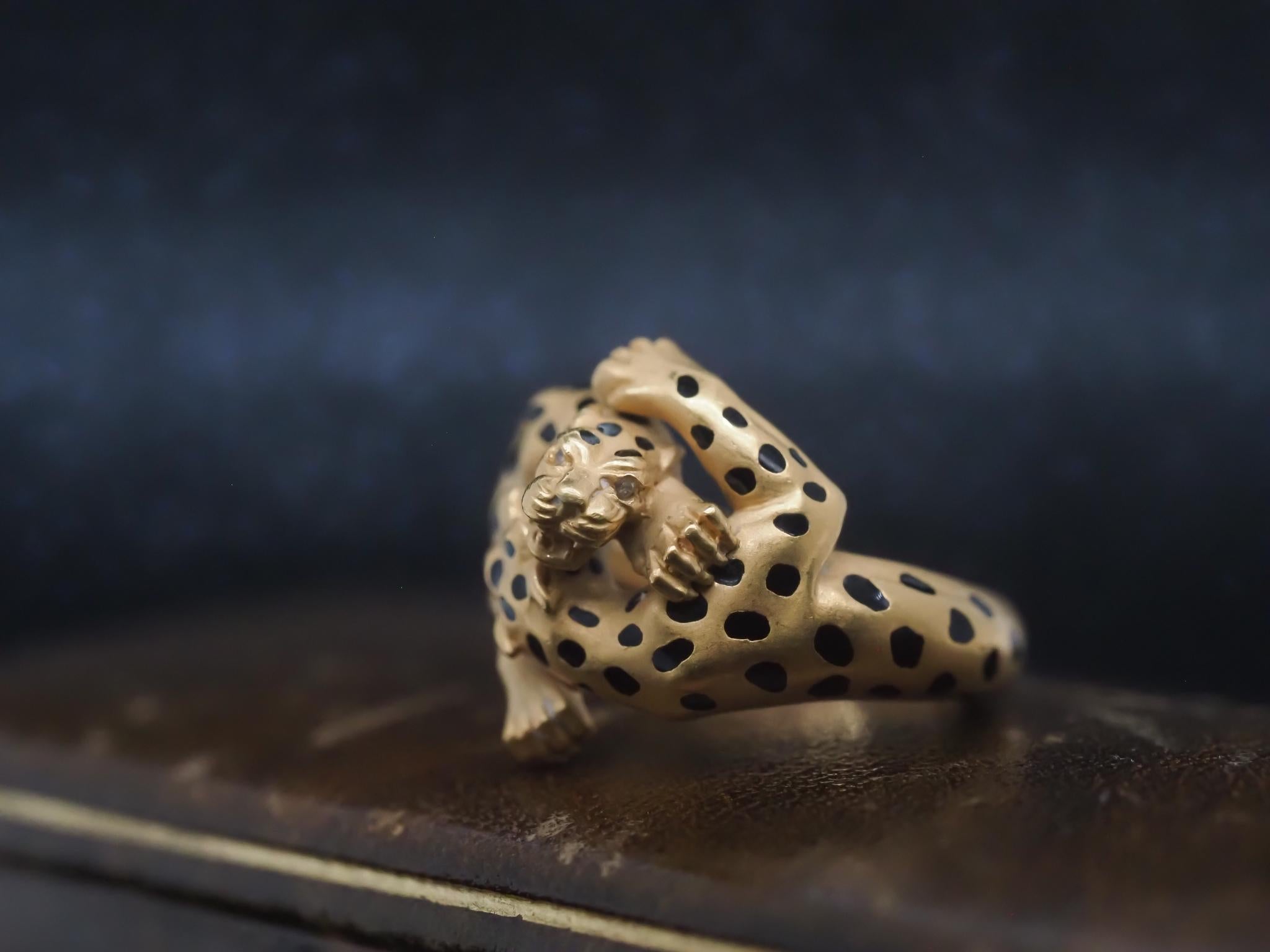 Estate Carrera y Carrera Two Leopard Bague en or jaune 18K avec diamants - VHK#943a en vente 5