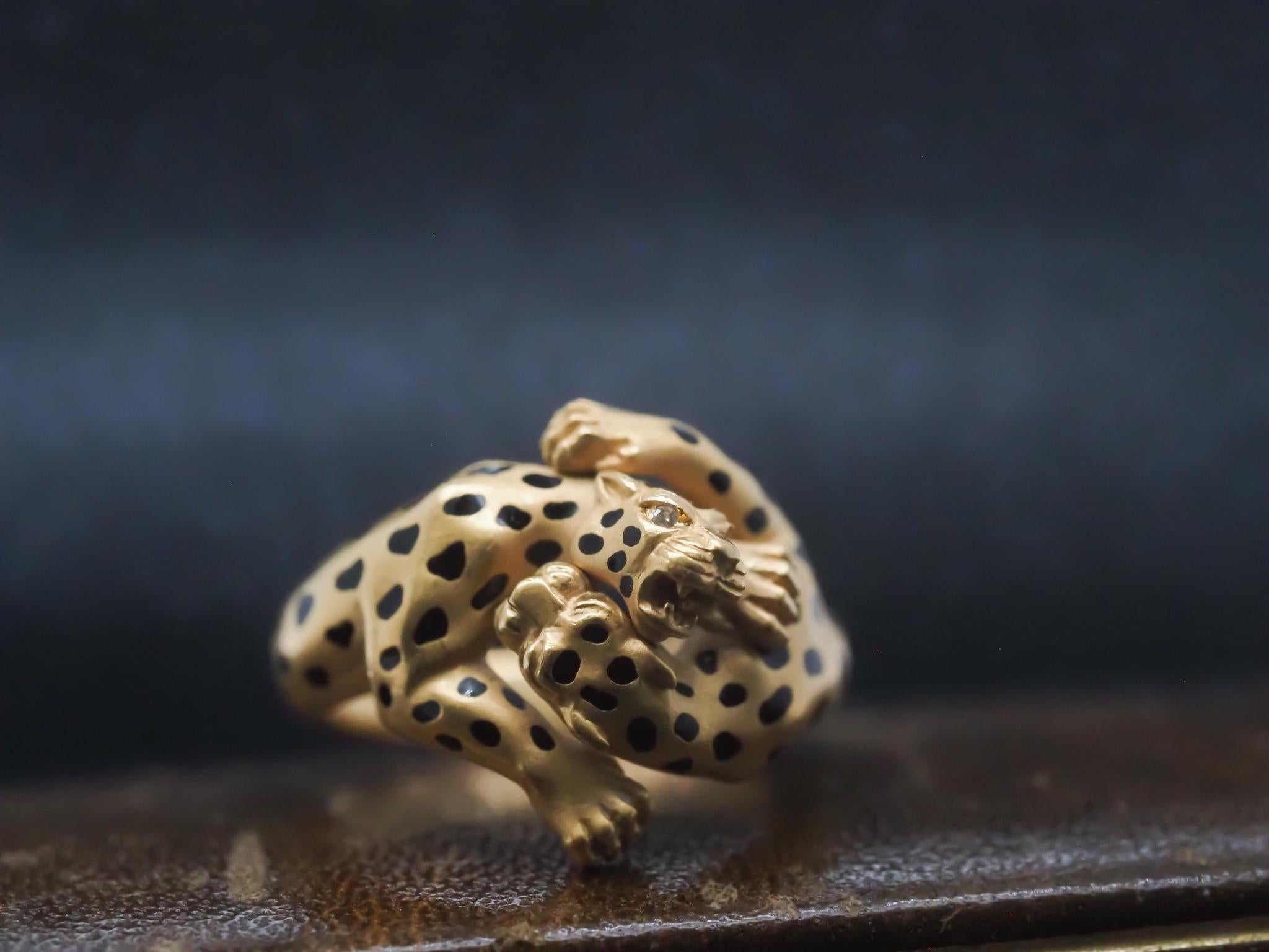 Estate Carrera y Carrera Two Leopard Bague en or jaune 18K avec diamants - VHK#943a Excellent état - En vente à Hicksville, NY