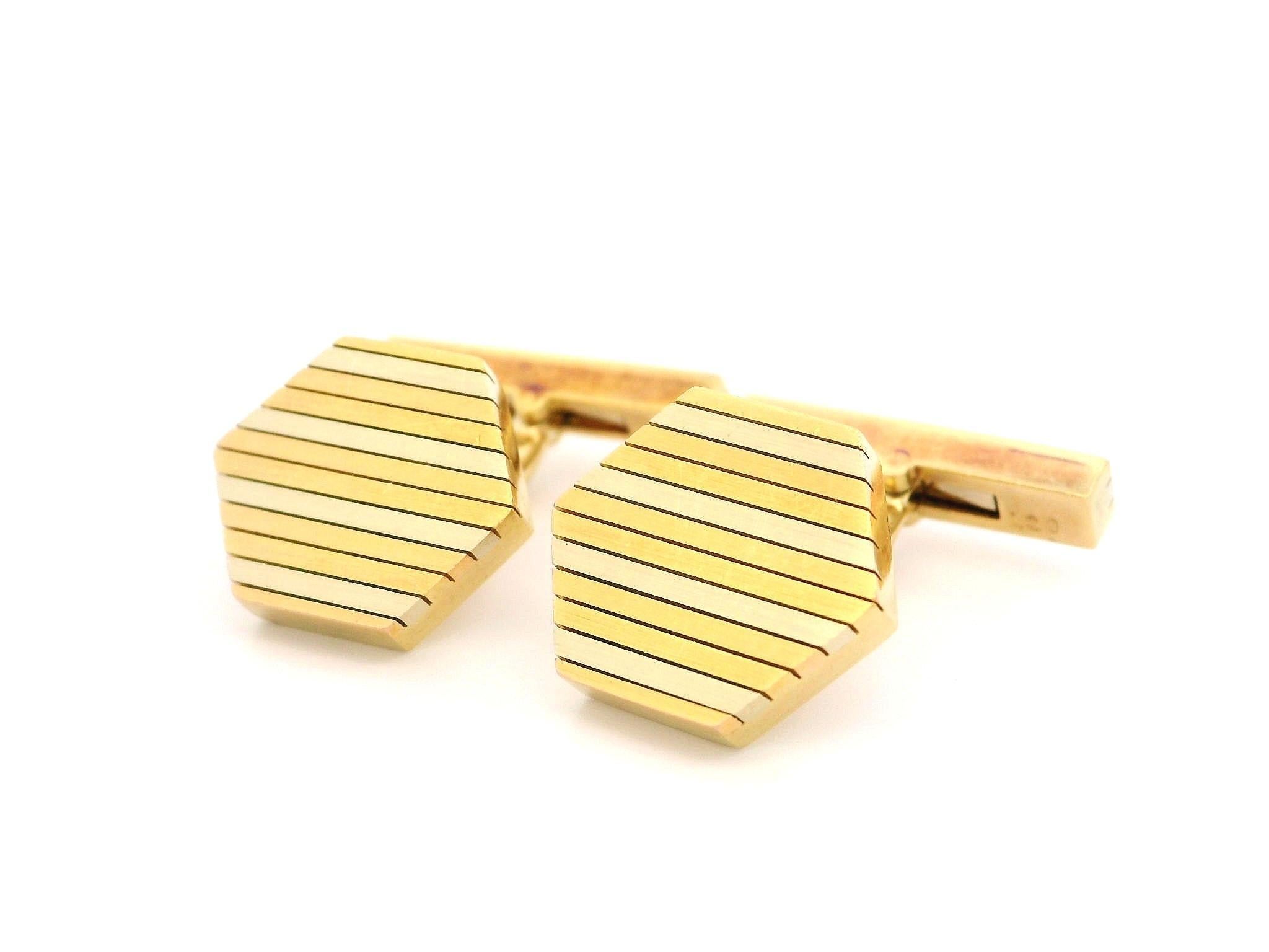 Cartier Boutons de manchette tourbillonnants hexagonaux en or tricolore 18 carats en vente 6