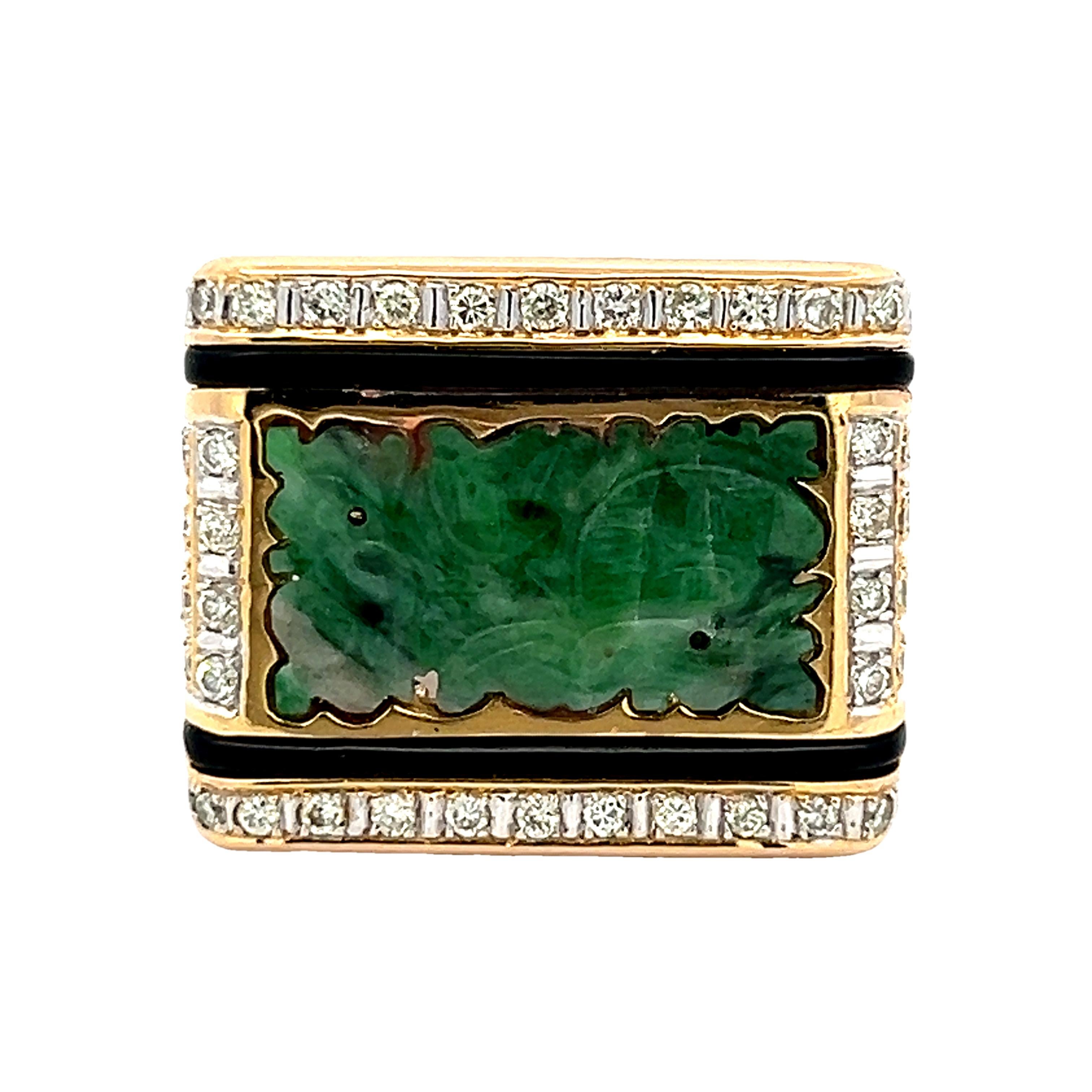 Art Déco Anello da cocktail in giada intagliata, diamante e onice di proprietà  Oro giallo 14K, anni '80 circa in vendita