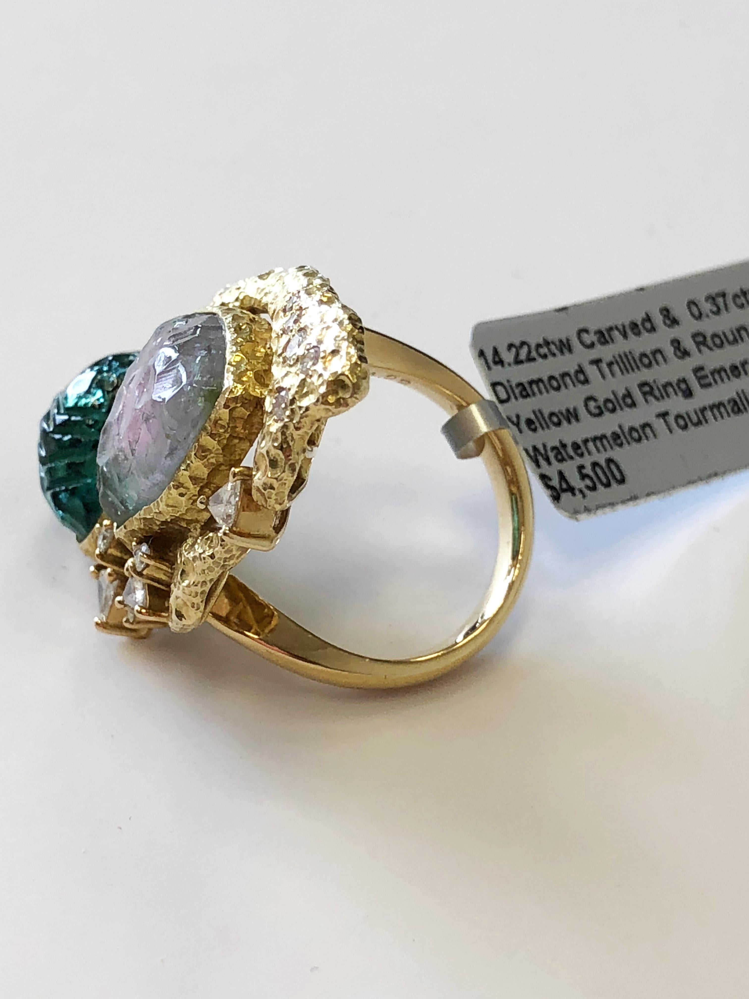 Estate Carved Watermelon Tourmaline, Carved Emerald and Diamond Trillion Ring In Excellent Condition In Los Angeles, CA