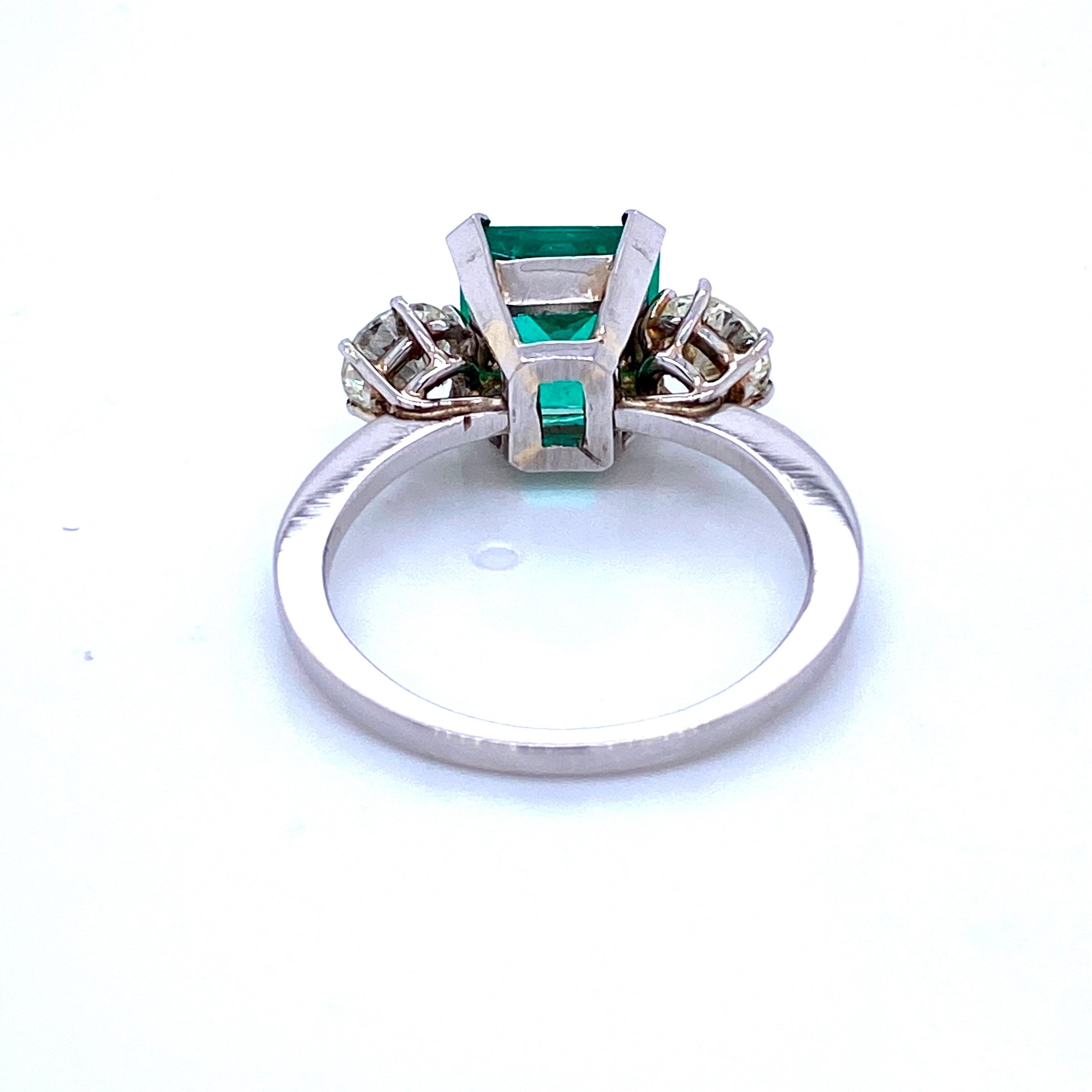 Estate Certified 2.75 Carat Colombian Emerald Diamond Platinum Ring 3
