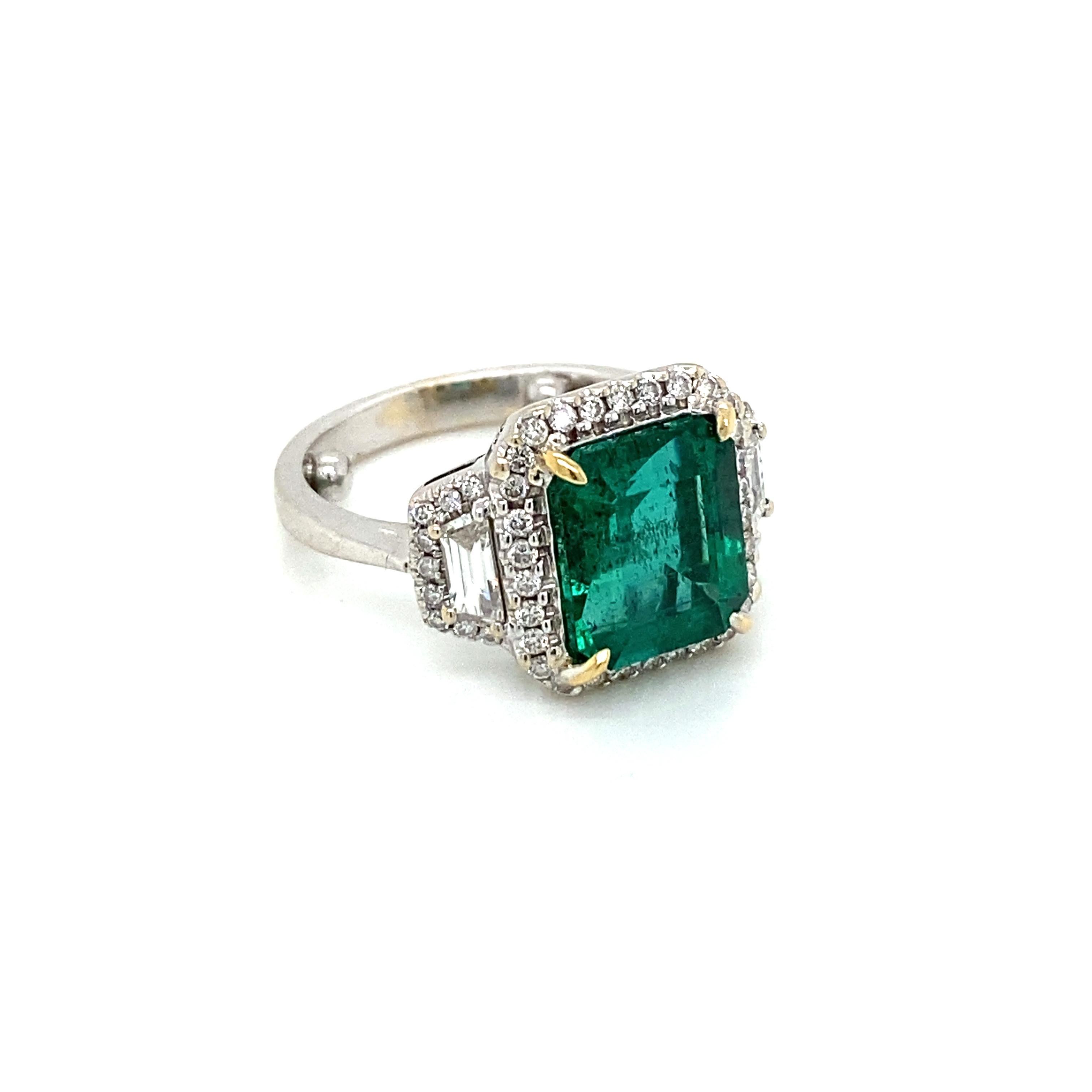 Estate Certified 3.34 Carat Natural Emerald Diamond Ring For Sale 2