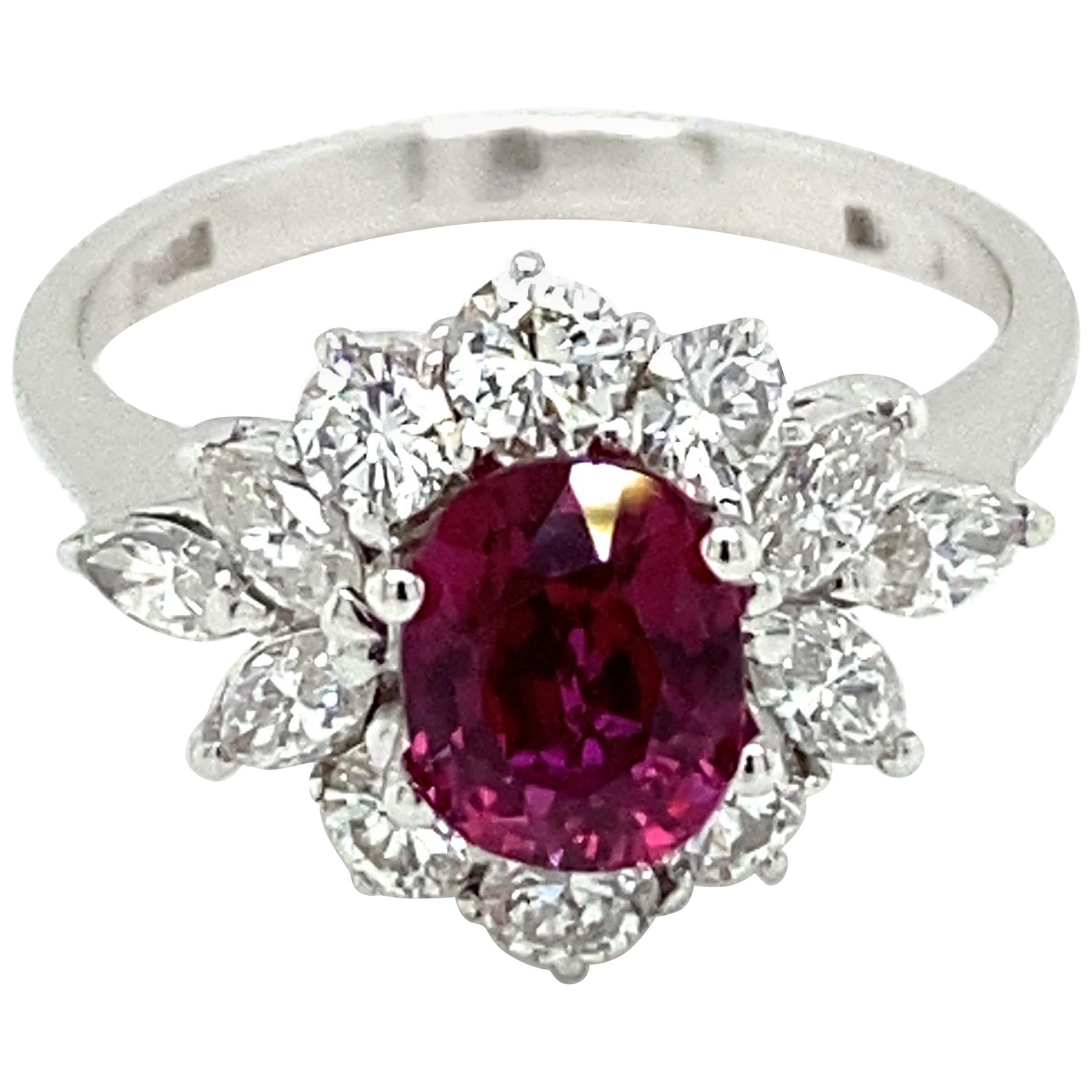 Nachlass zertifizierter unerhitzter Rubin-Diamant-Ring