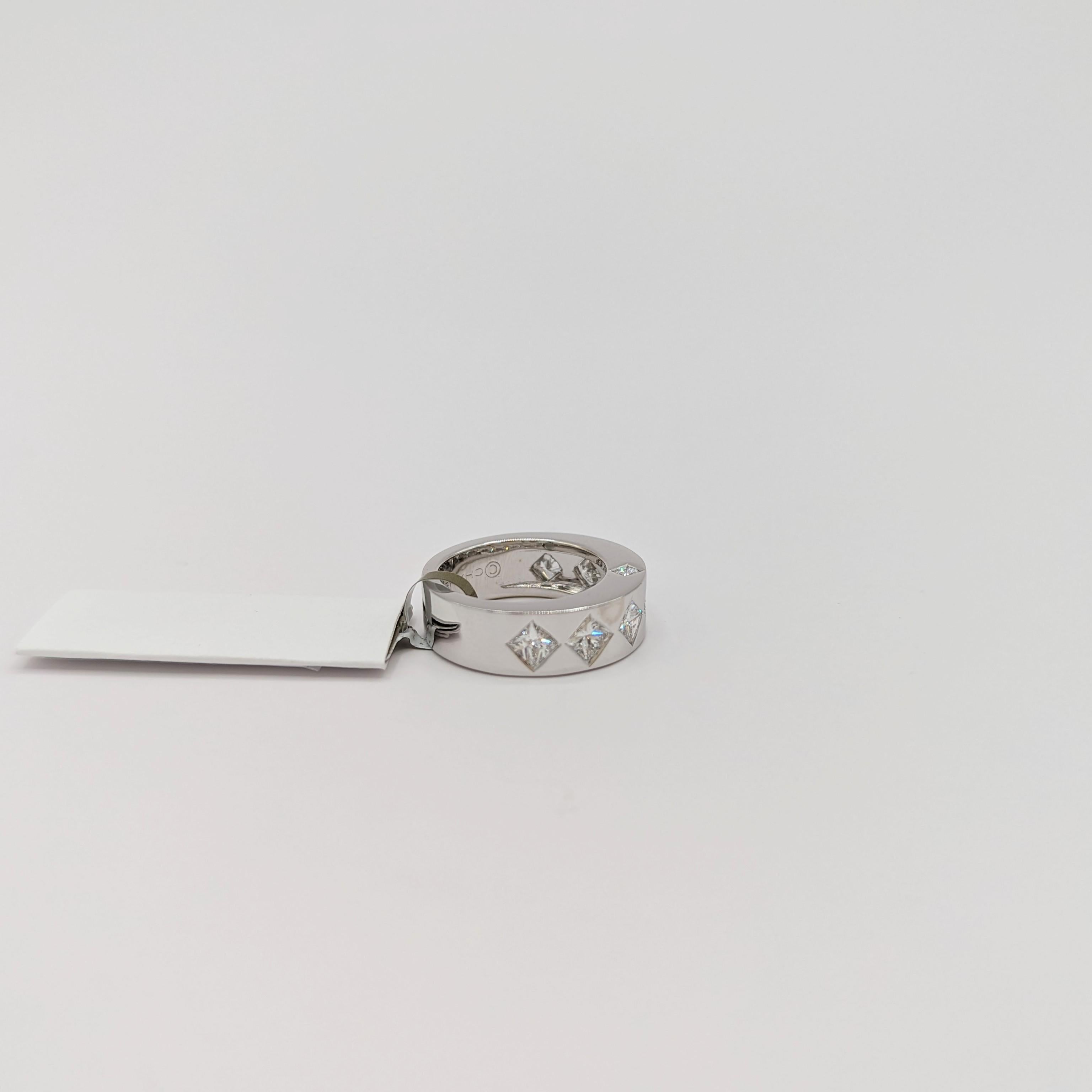 Estate Chanel White Diamond Jacquard Ring in 18k White Gold For Sale 2