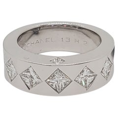 Nachlass Chanel Weißer Diamant-Jacquard-Ring aus 18 Karat Weißgold
