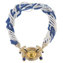 Chaumet, collier français de succession en or jaune avec diamants, saphirs bleus et perles blanches