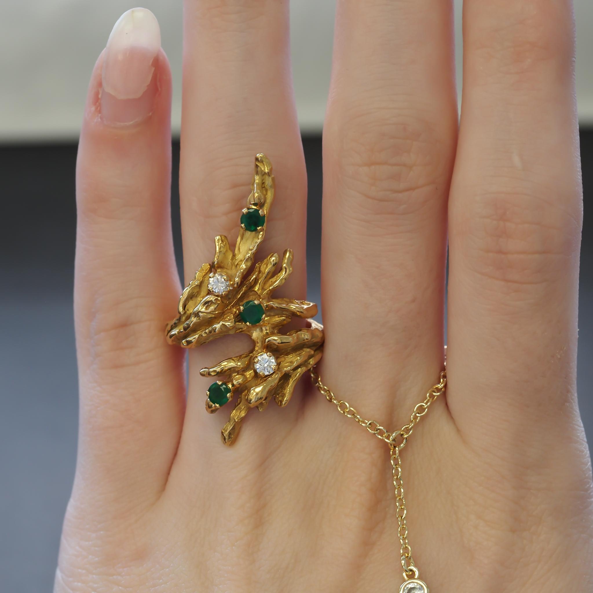 Estate CHAUMET Paris 18K Yellow Gold Emerald and Diamond Ring - VHK#990 For Sale 2