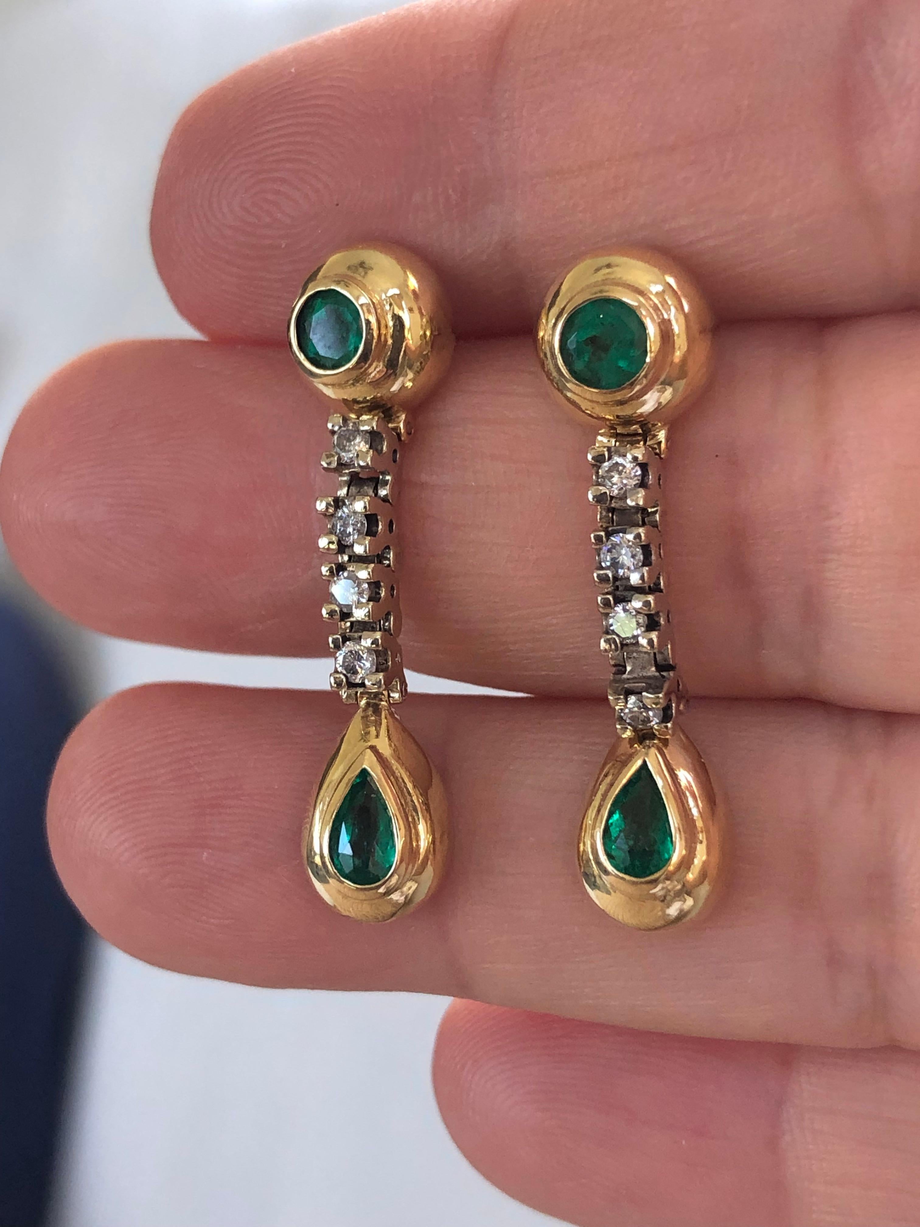 Estate Colombian Emerald & Diamond Dangle Drop Earrings Gold For Sale 1