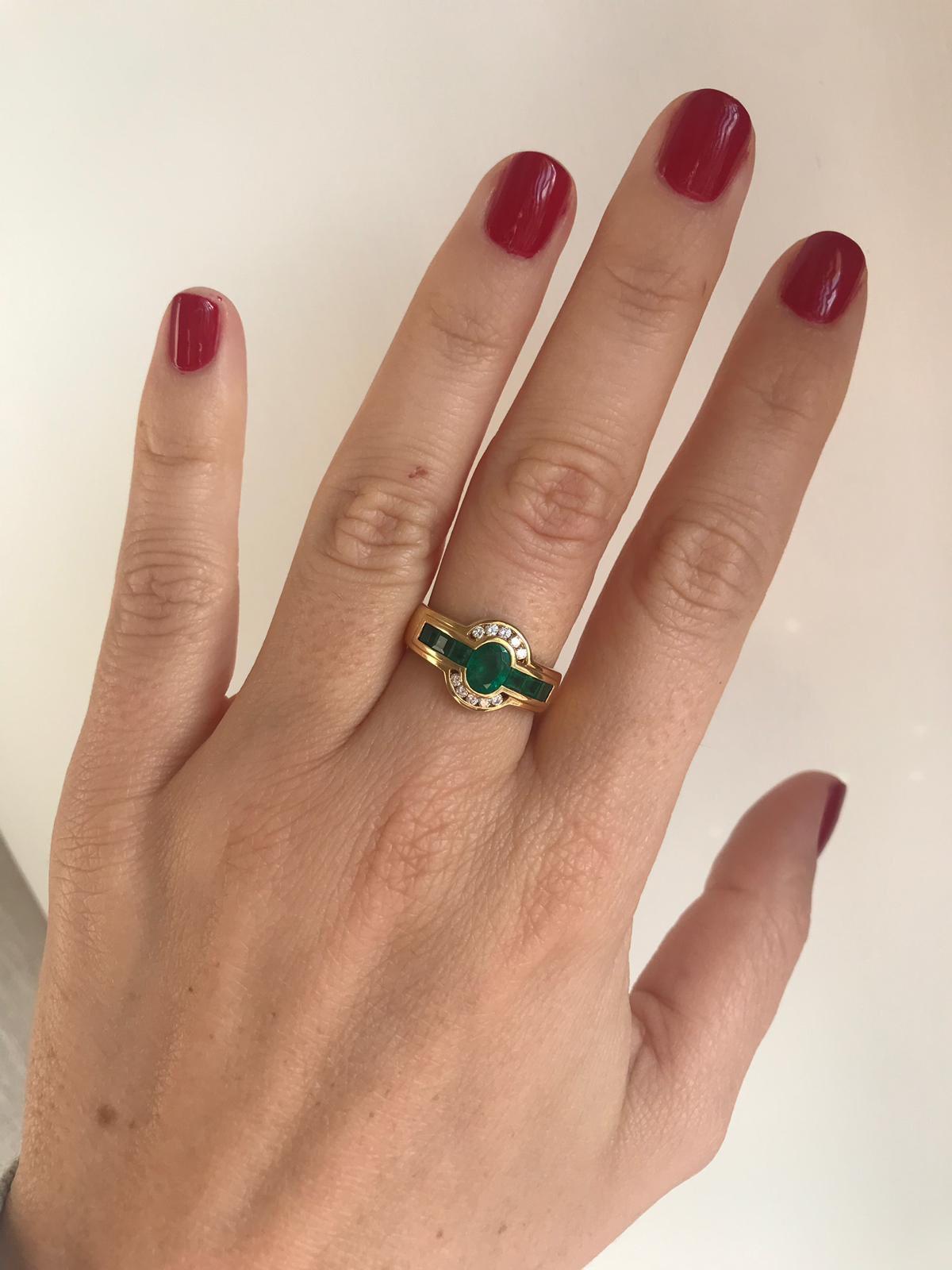 Estate Colombian Emerald Diamond Gold Band Ring 6