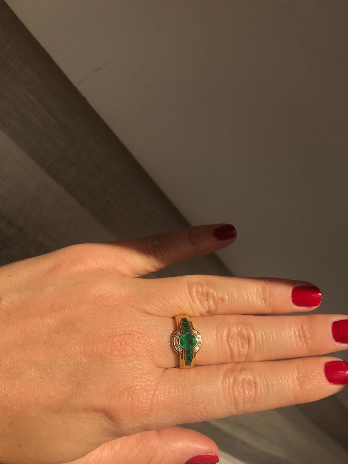 Estate Colombian Emerald Diamond Gold Band Ring 3