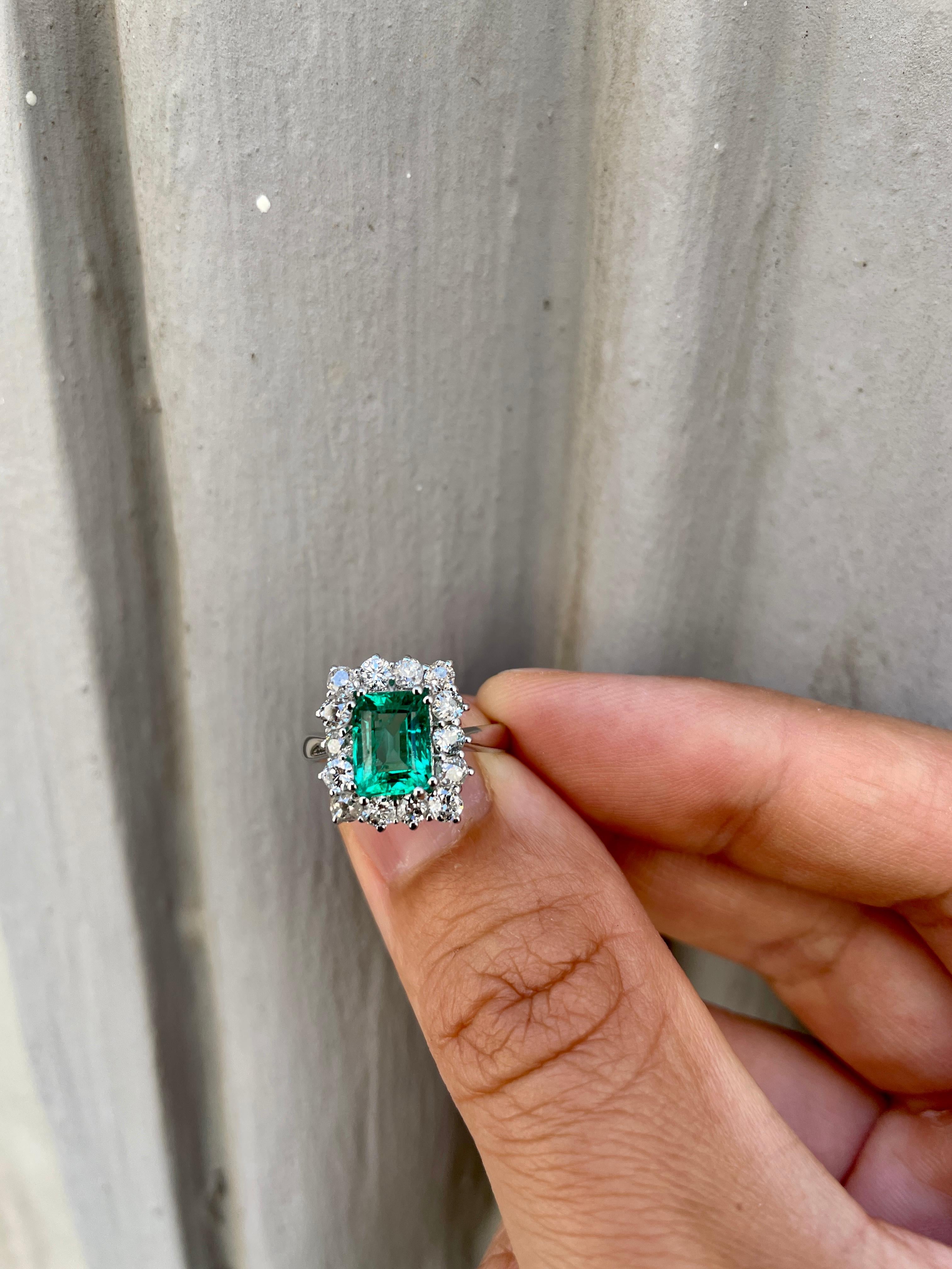 Estate Colombian Emerald Diamond Ring 8