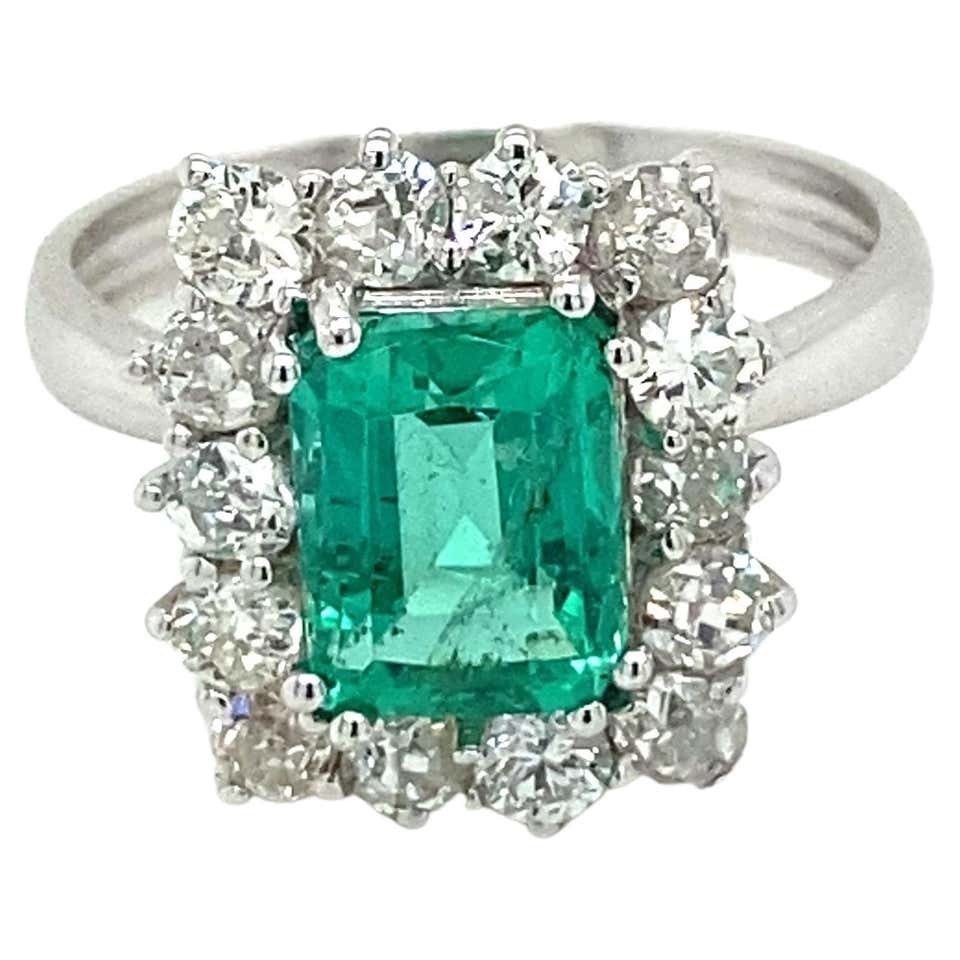 2.8 Carat Emerald Cut Colombian Emerald and Diamond Ring Estate For ...