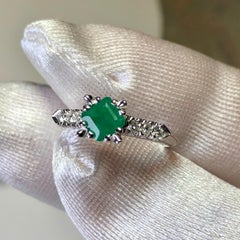 Vintage Colombian Emerald Engagement Ring Platinum