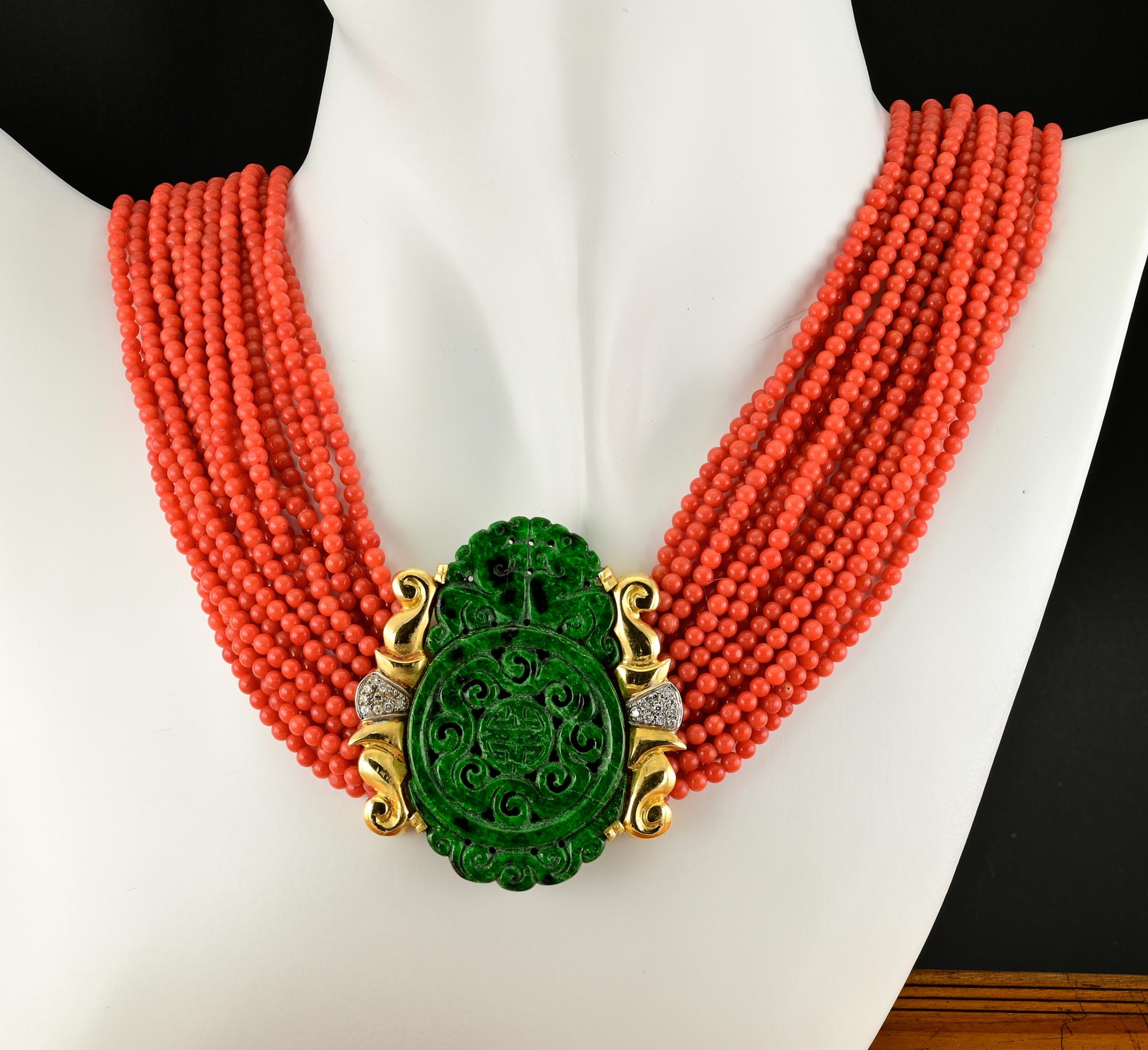 This outstanding Italian necklace is 1970 ca
Hand crafted as unique piece – no other existing like this – 18 KT gold
The necklace is composed by 16 multi-strand of Red Tomato color natural Coral,  beads size average 3 mm. in diameter
Centerpiece is