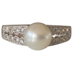 Bague Estate en perles blanches de culture et diamants