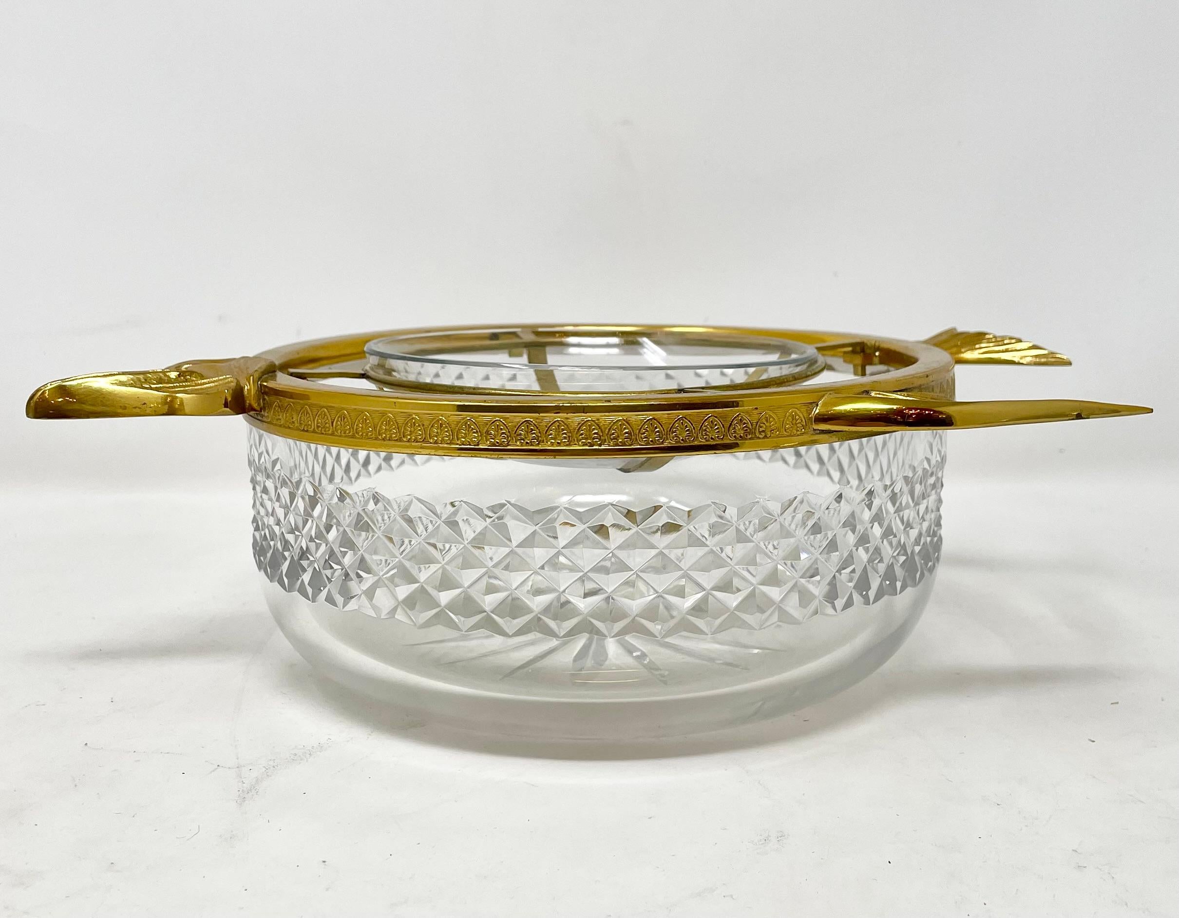 Estate Cut Crystal and Gilt Bronze Sturgeon Design Caviar Server, Circa 1970. Inglés en venta