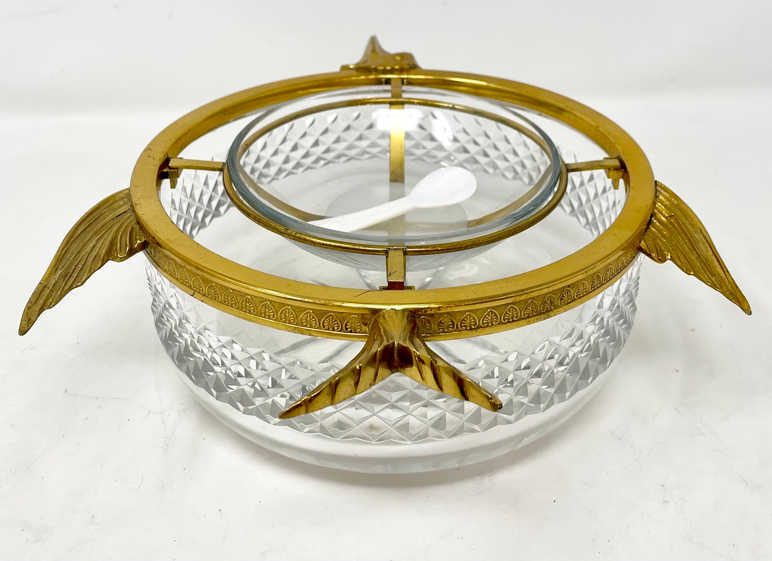 Estate Cut Crystal and Gilt Bronze Sturgeon Design Caviar Server, Circa 1970. en venta 1
