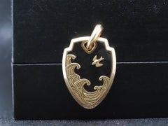 Estate David Yurman 18K Waves Shield with Forged Carbon Pendant - VHK#997