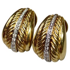 David Yurman Cable Collection, orecchini con diamanti 18 carati a forma di gamberetto