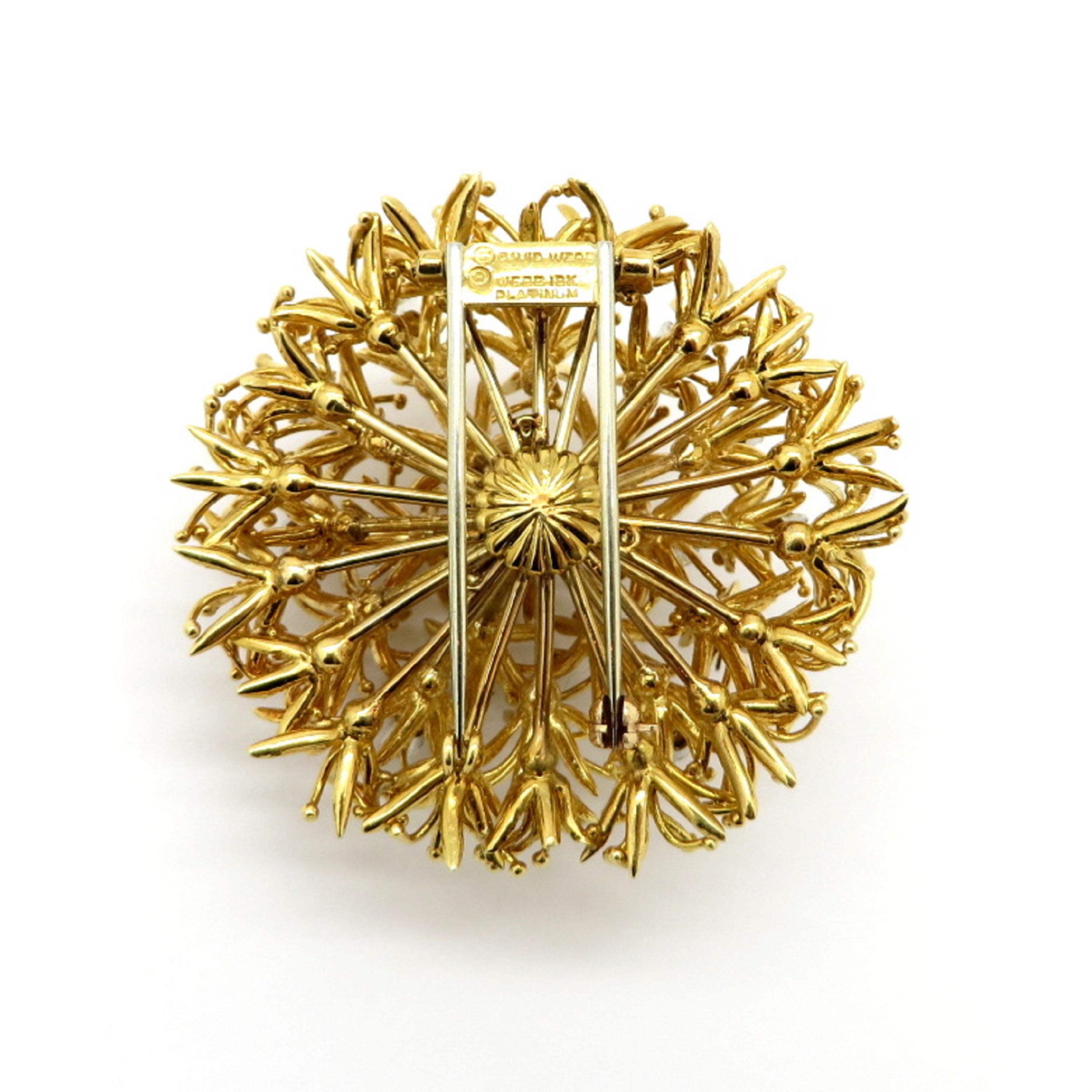 Round Cut Estate Designer David Webb 18K Yellow Gold and Platinum Dandelion Flower Brooch For Sale