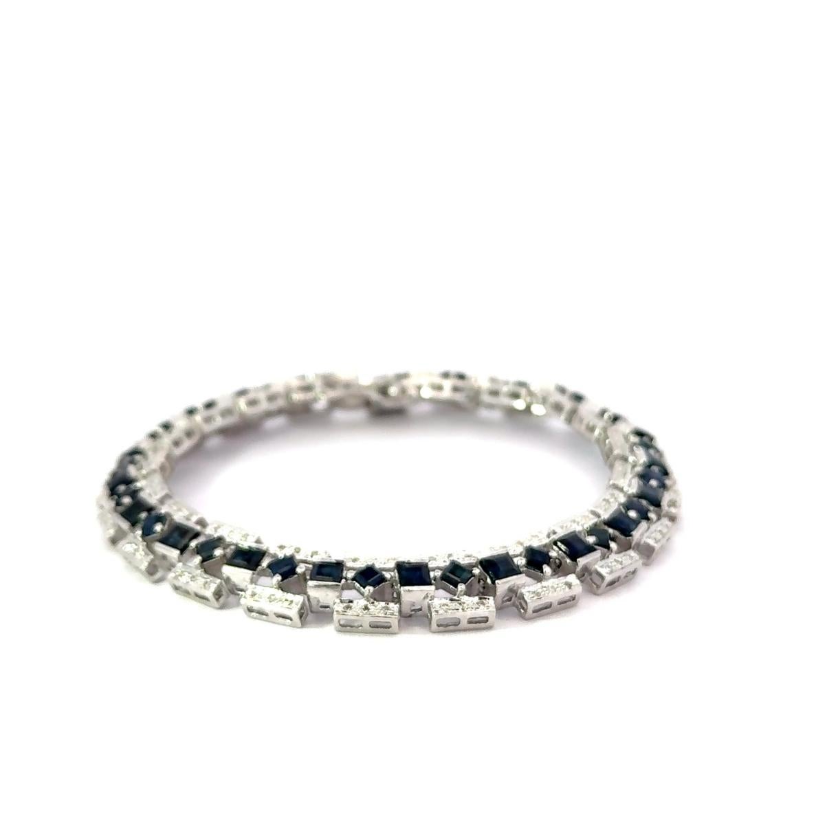 Real Diamond and Blue Sapphire Tennis Bracelet for Engagement Gift in 925 Silver For Sale 2