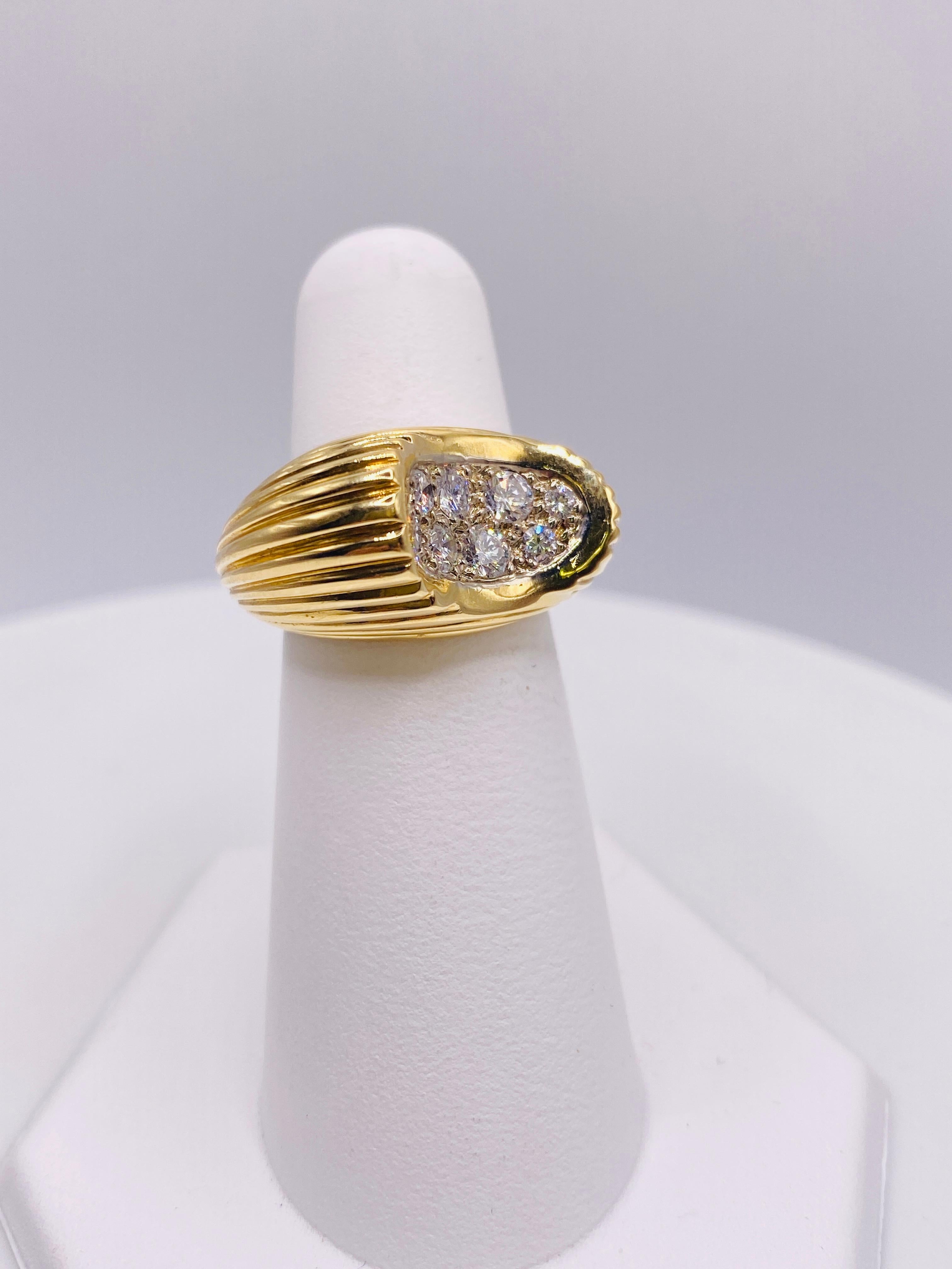 Women's or Men's Estate Diamond and Yellow Gold Horseshoe Ring
