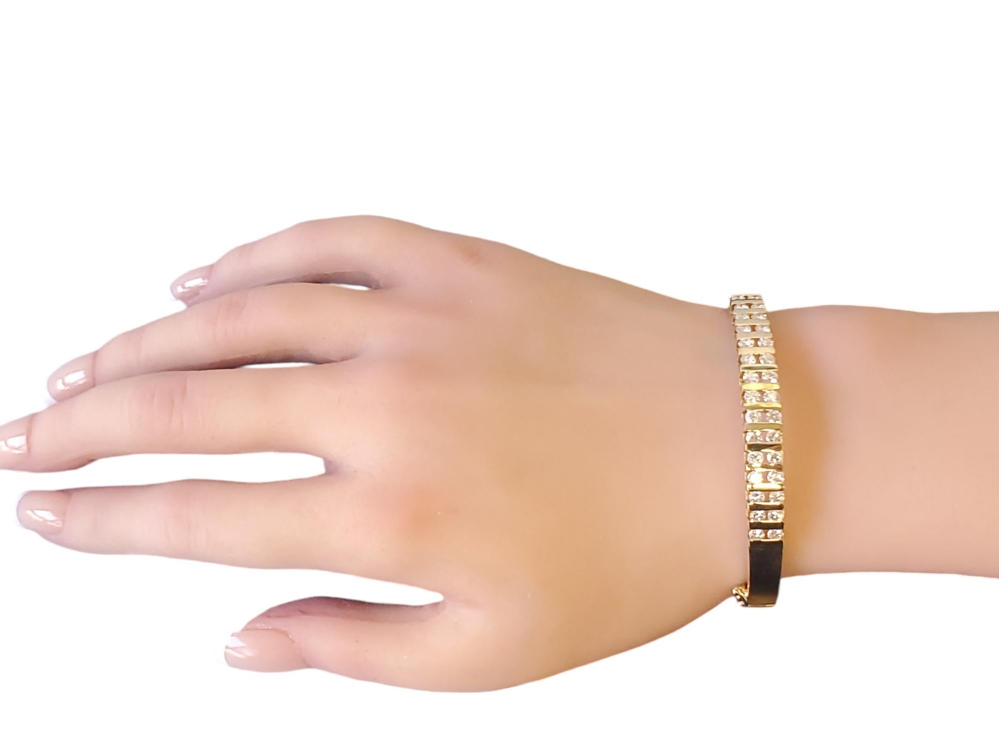 Estate Diamond Bangle Heavy 14k Yellow Gold Diamond Bracelet For Sale 1