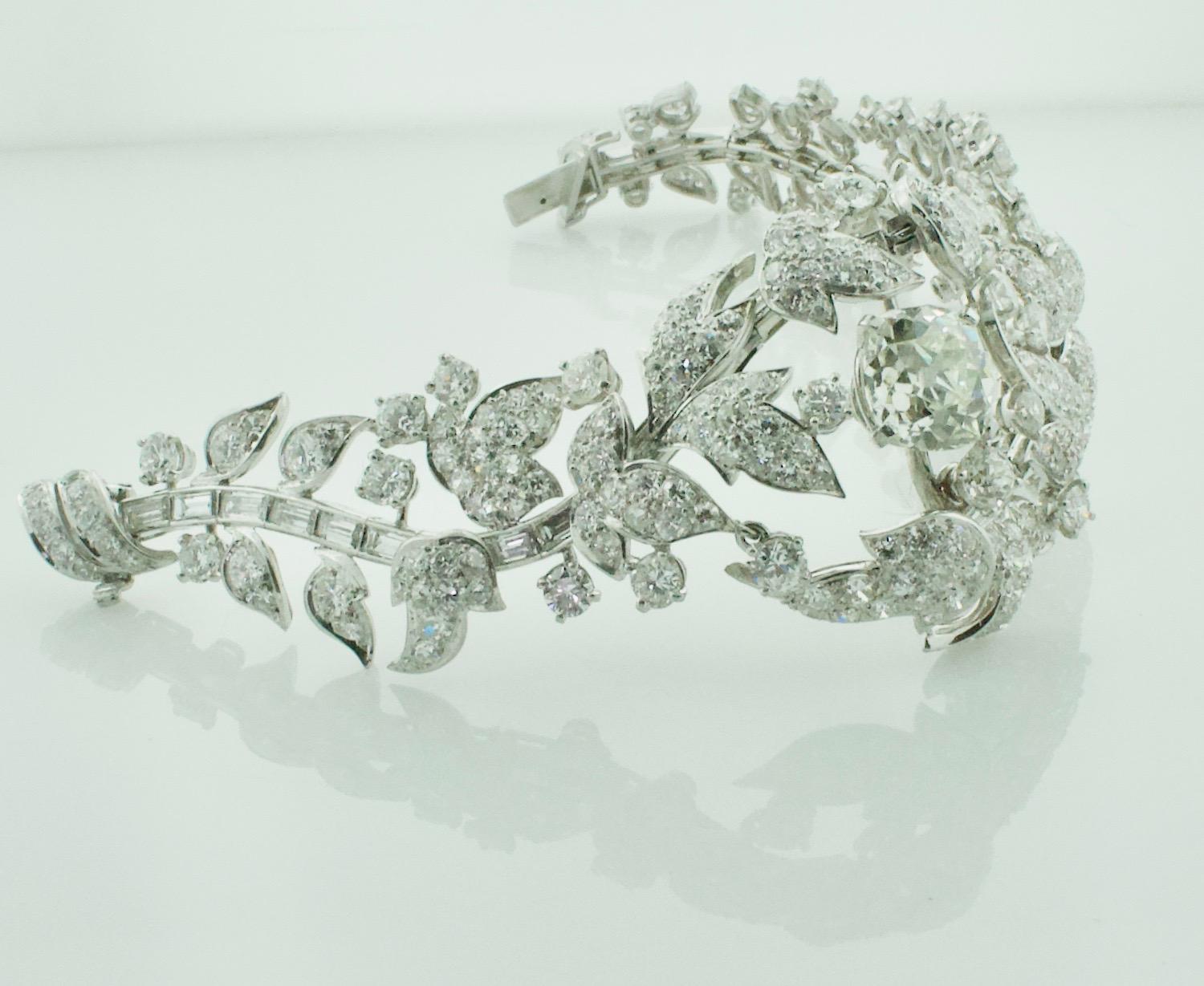 Women's or Men's Estate Diamond Bracelet 23.91 Total Carats 4.36 Cushion Center GIA Cert  For Sale