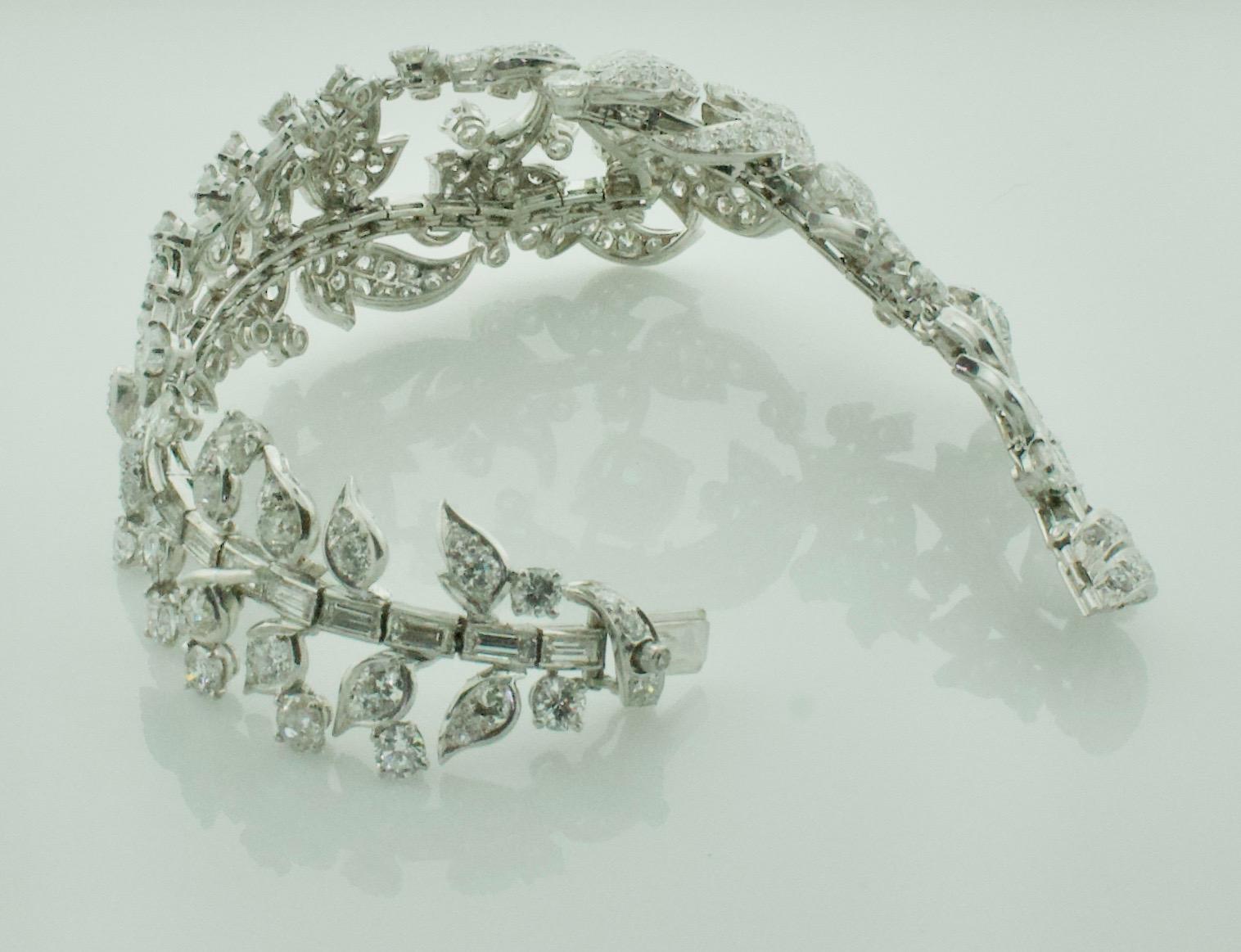 Estate Diamond Bracelet 23.91 Total Carats 4.36 Cushion Center GIA Cert  For Sale 2