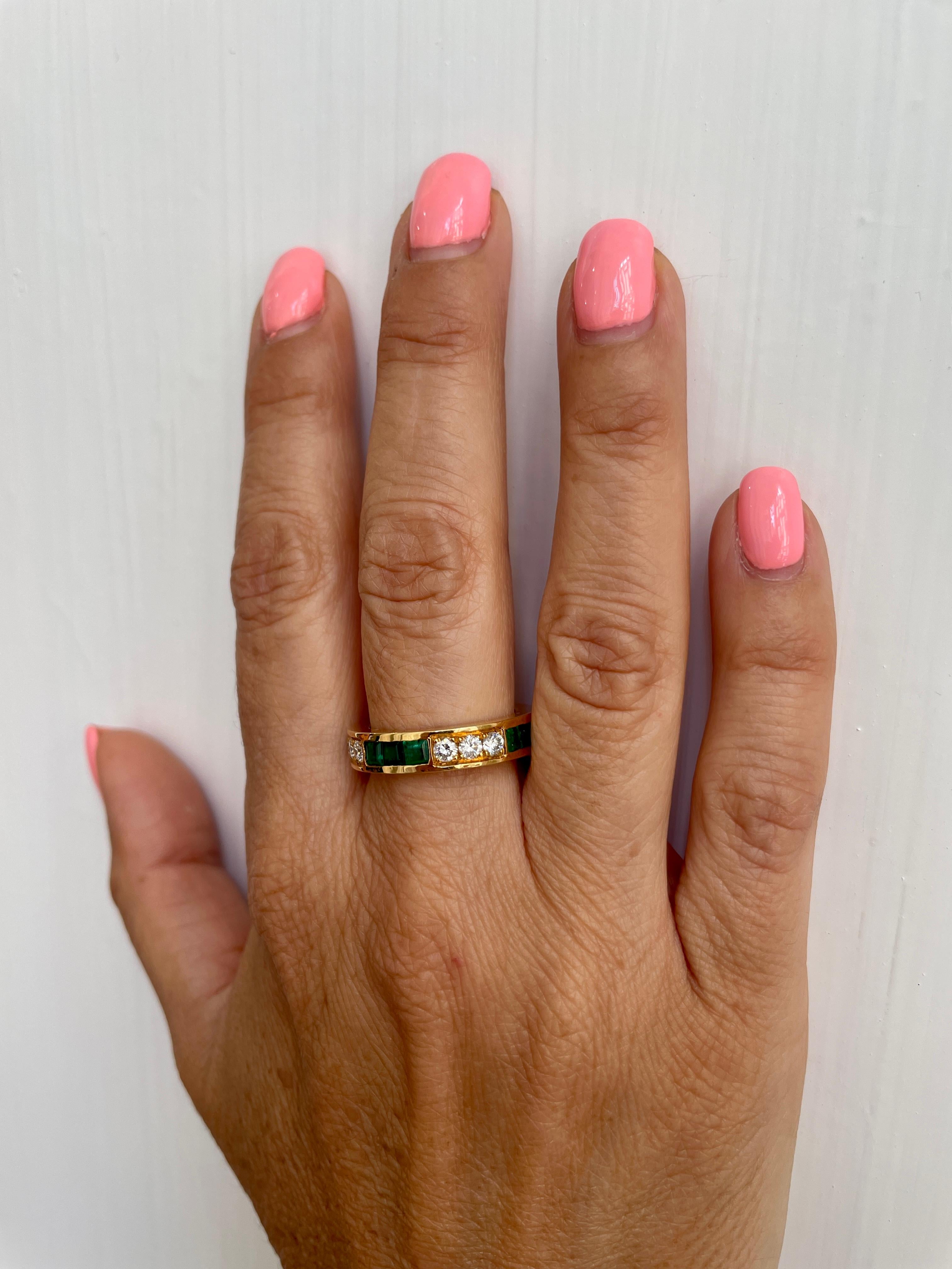 Estate Diamond Emerald Gold Band Ring 5