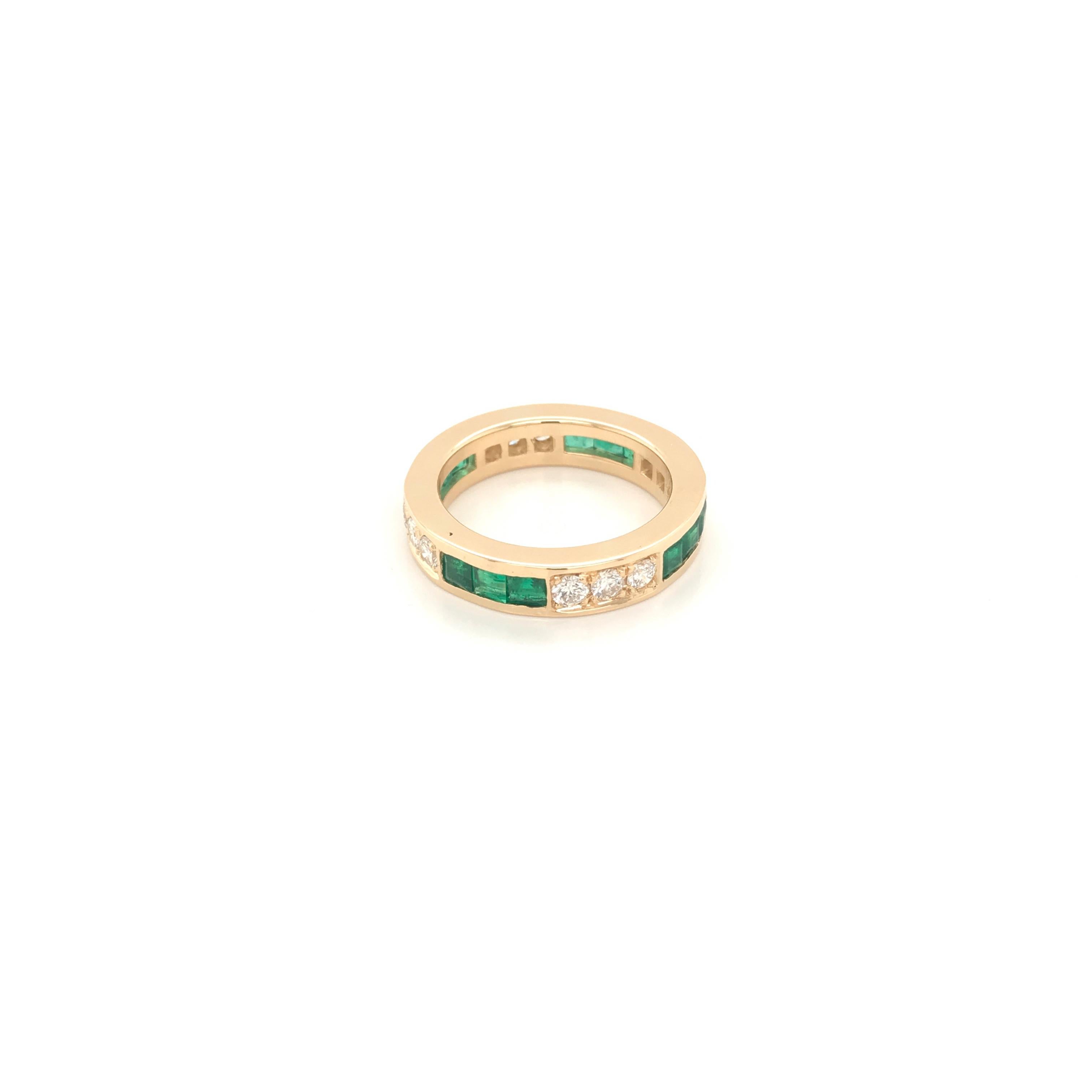 Art Deco Estate Diamond Emerald Gold Band Ring